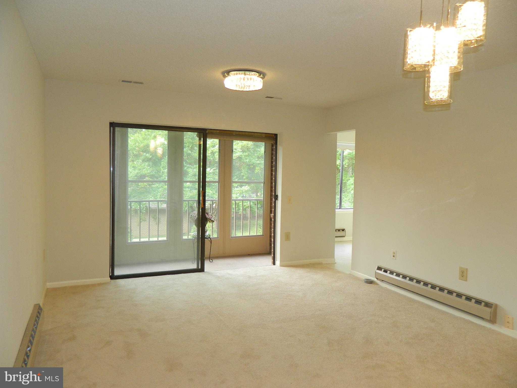 ROSSMOOR MUTUAL #19 - Residential Lease