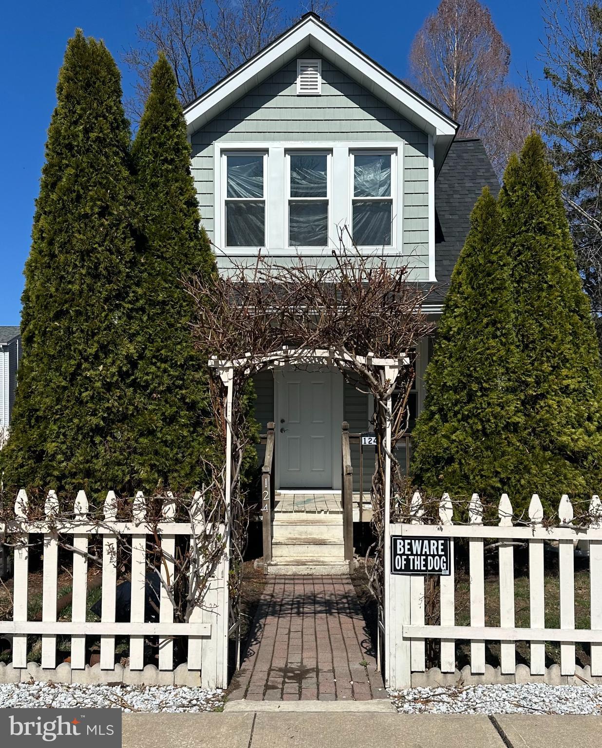 CAPITOL VIEW - Residential Lease