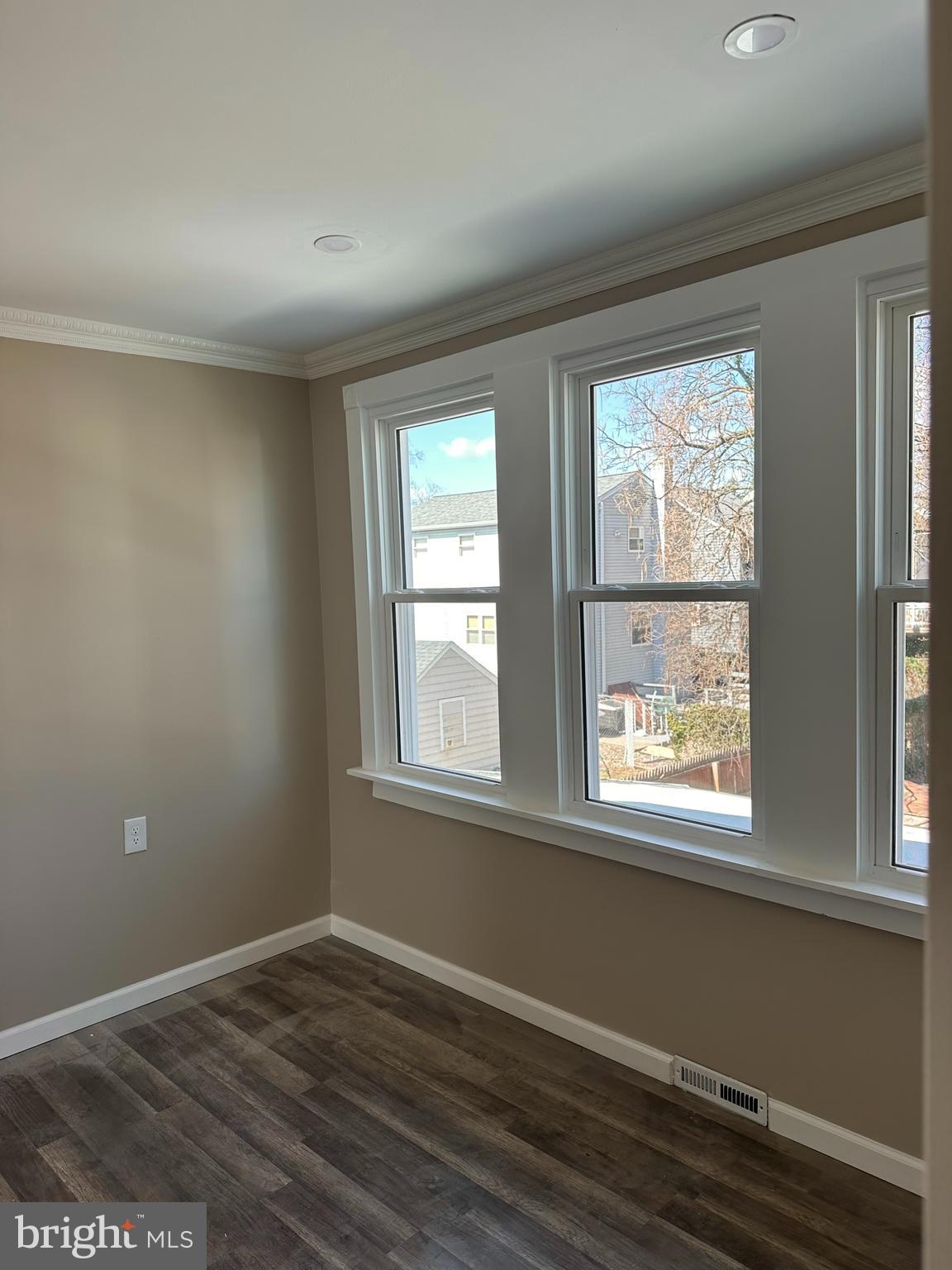 CAPITOL VIEW - Residential Lease