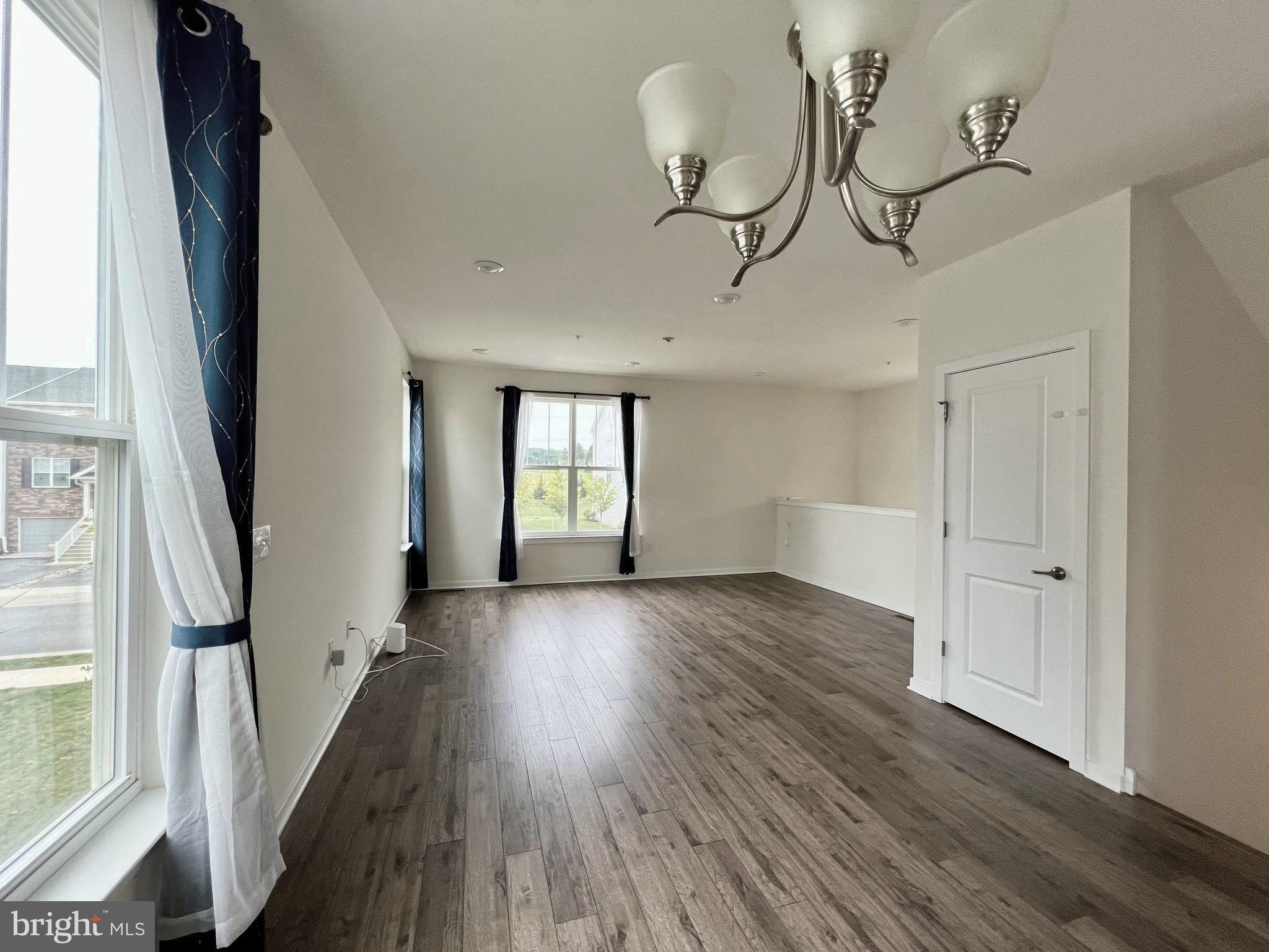 TOWNES AT SHANNON HILL - Residential Lease