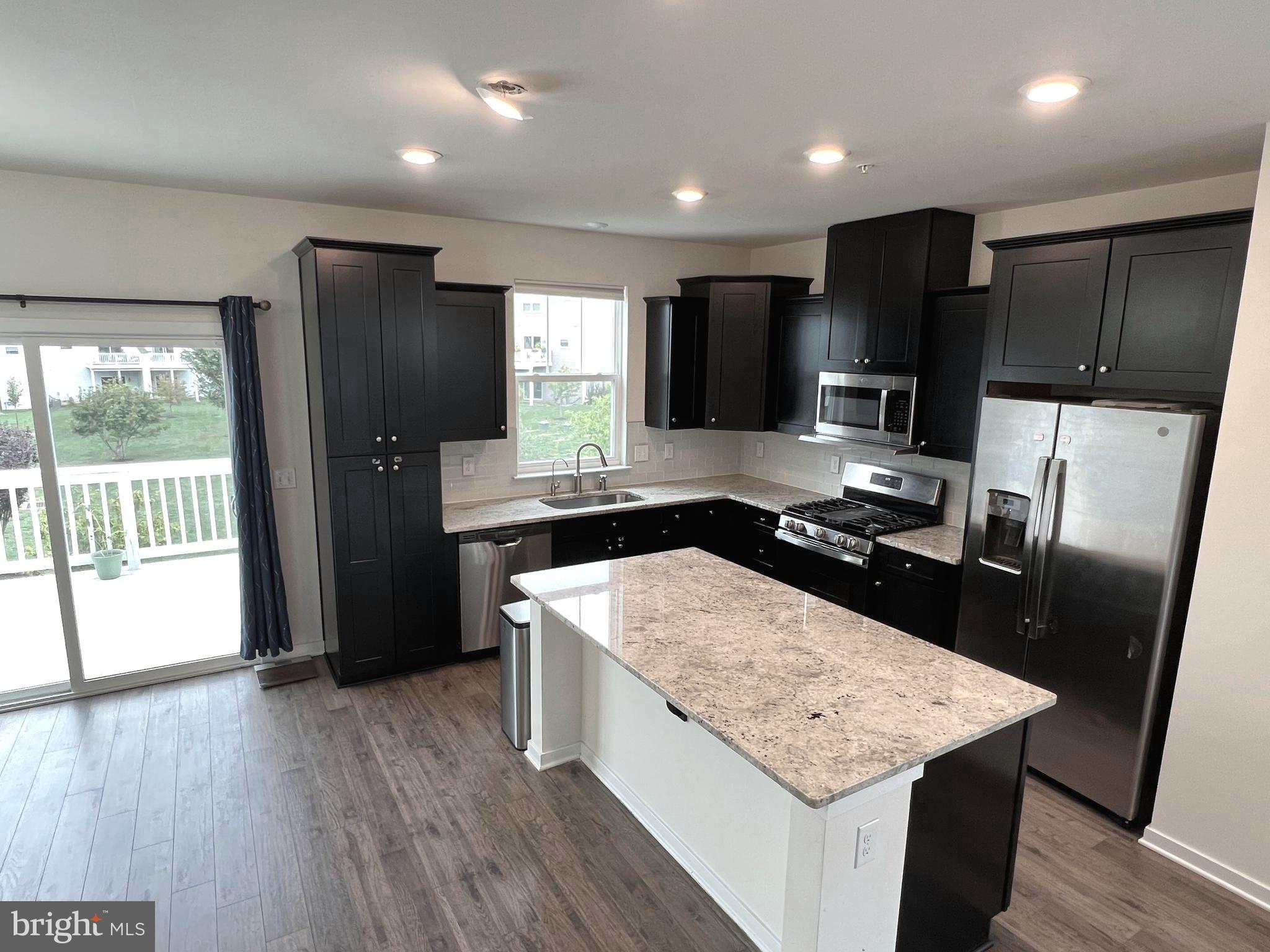 TOWNES AT SHANNON HILL - Residential Lease