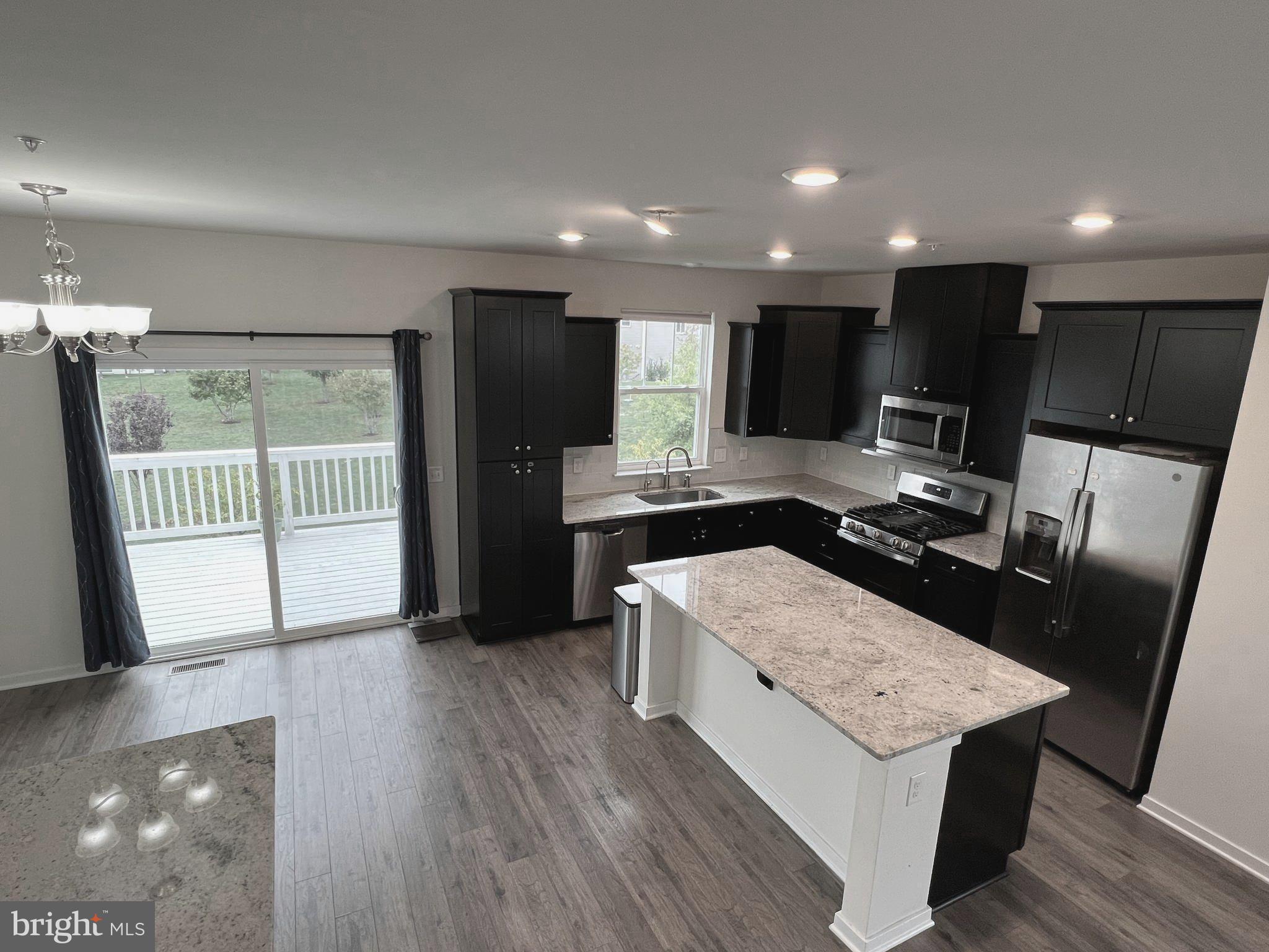 TOWNES AT SHANNON HILL - Residential Lease