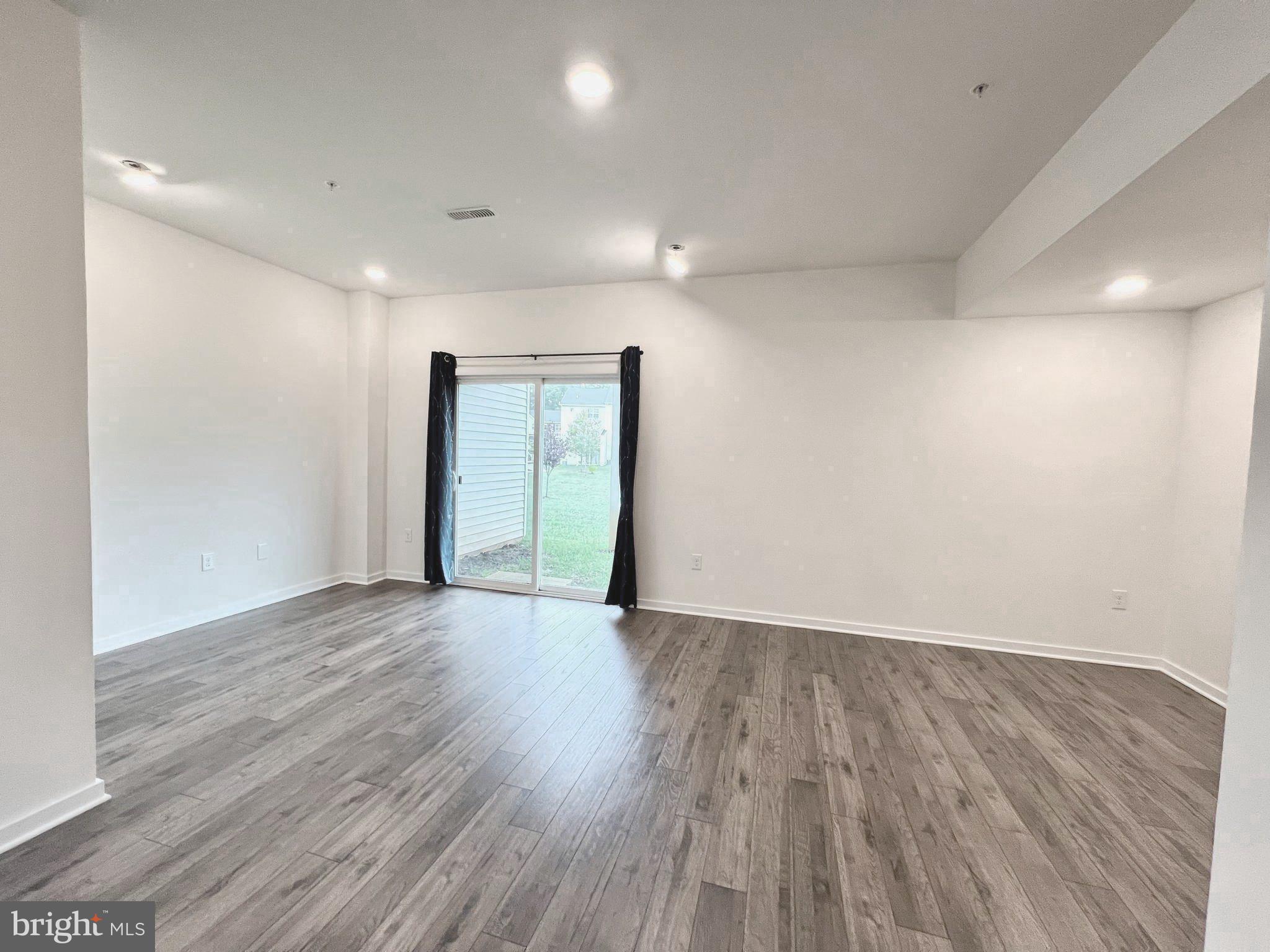 TOWNES AT SHANNON HILL - Residential Lease