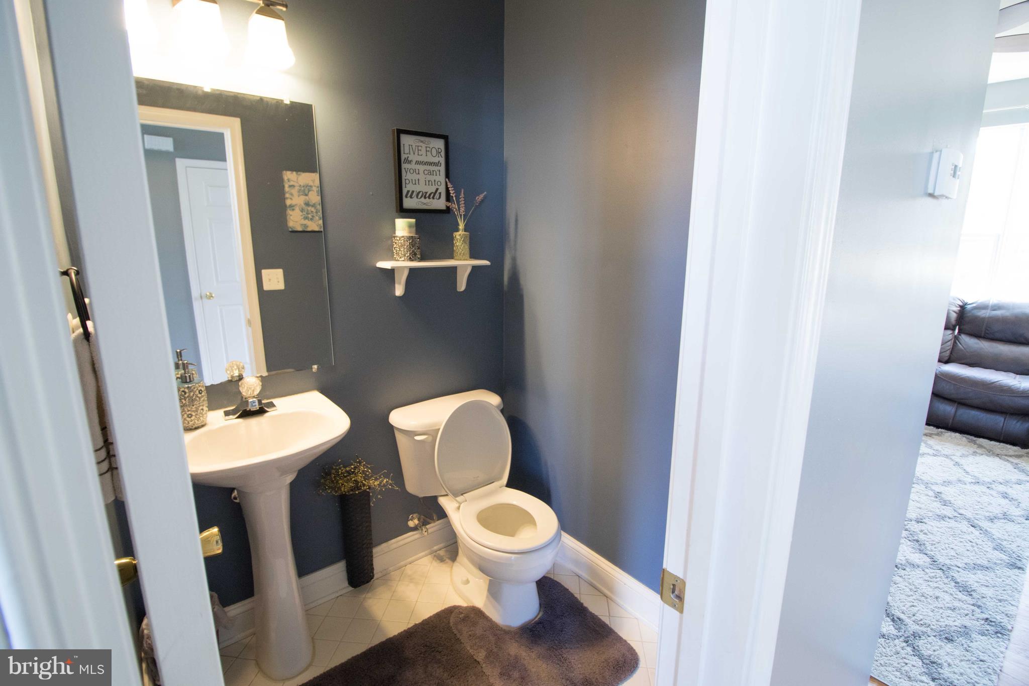 WESTBURY PUB - Residential