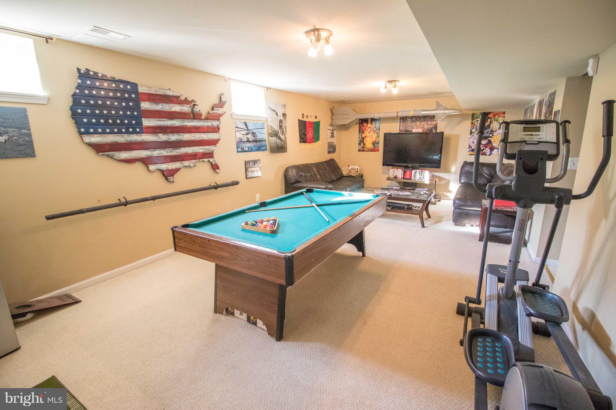 WESTBURY PUB - Residential