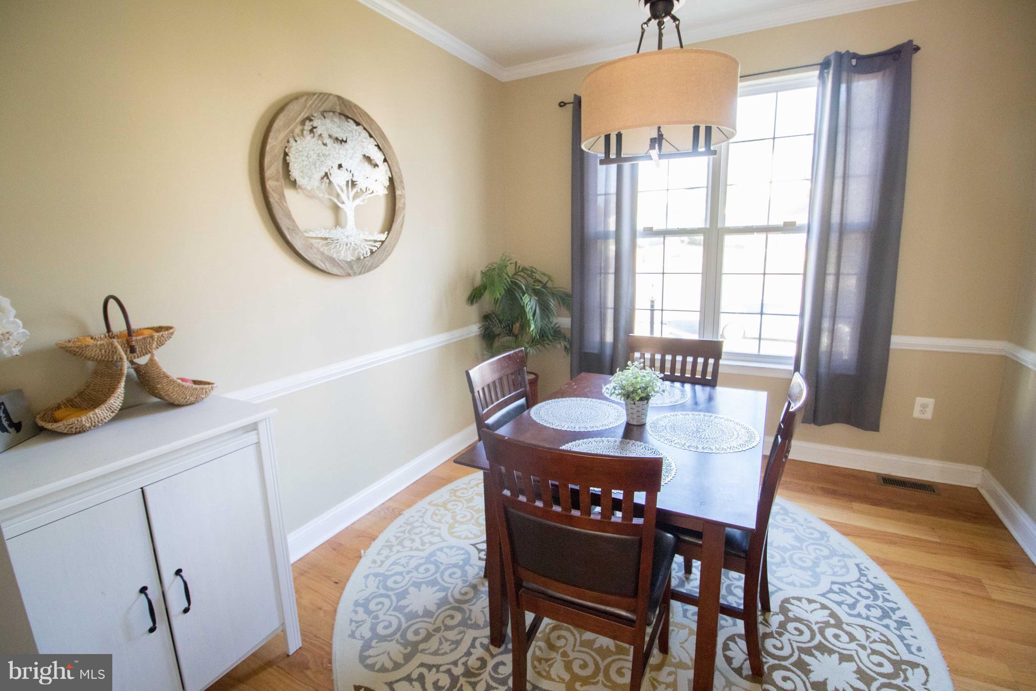 WESTBURY PUB - Residential