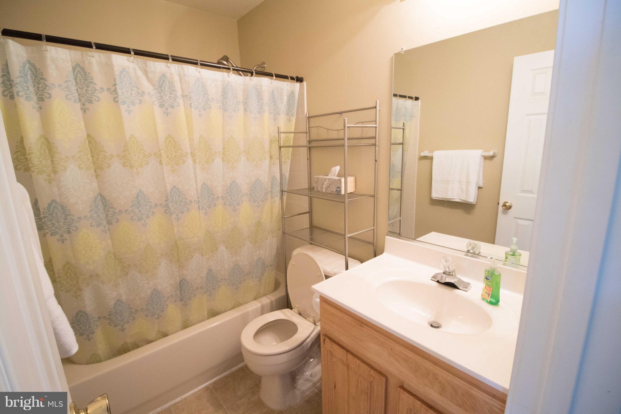 WESTBURY PUB - Residential