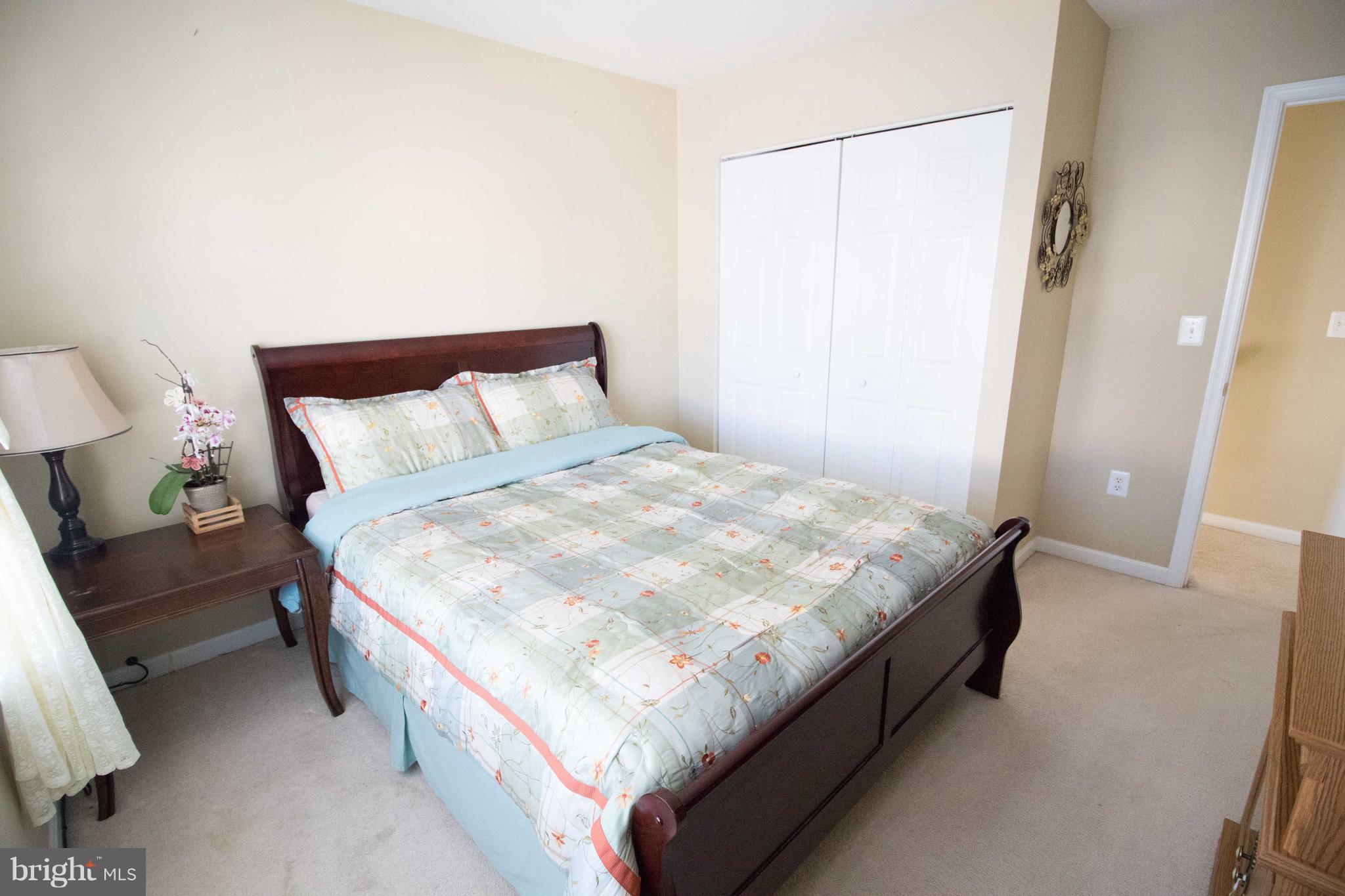 WESTBURY PUB - Residential