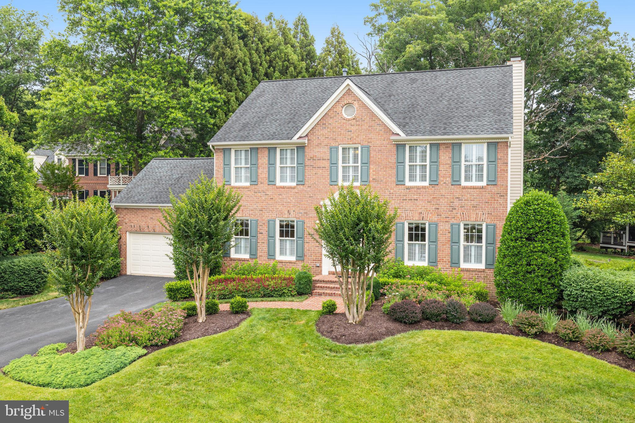 STILL OAKS - Residential