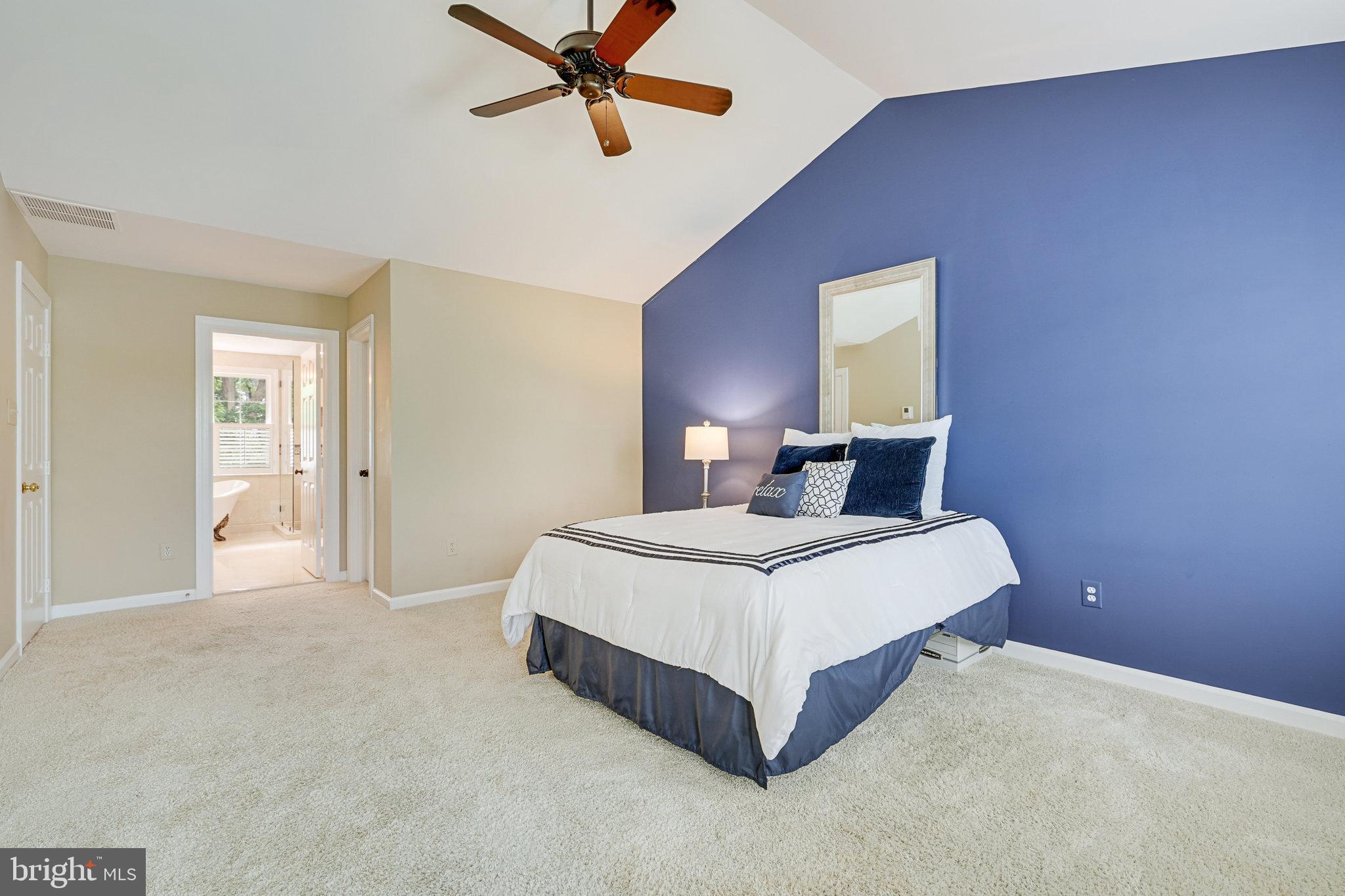 STILL OAKS - Residential