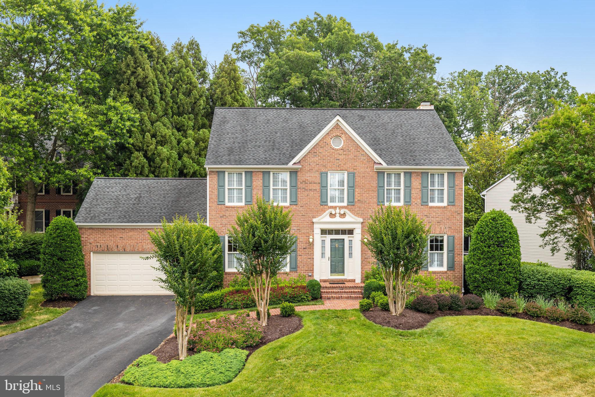 STILL OAKS - Residential