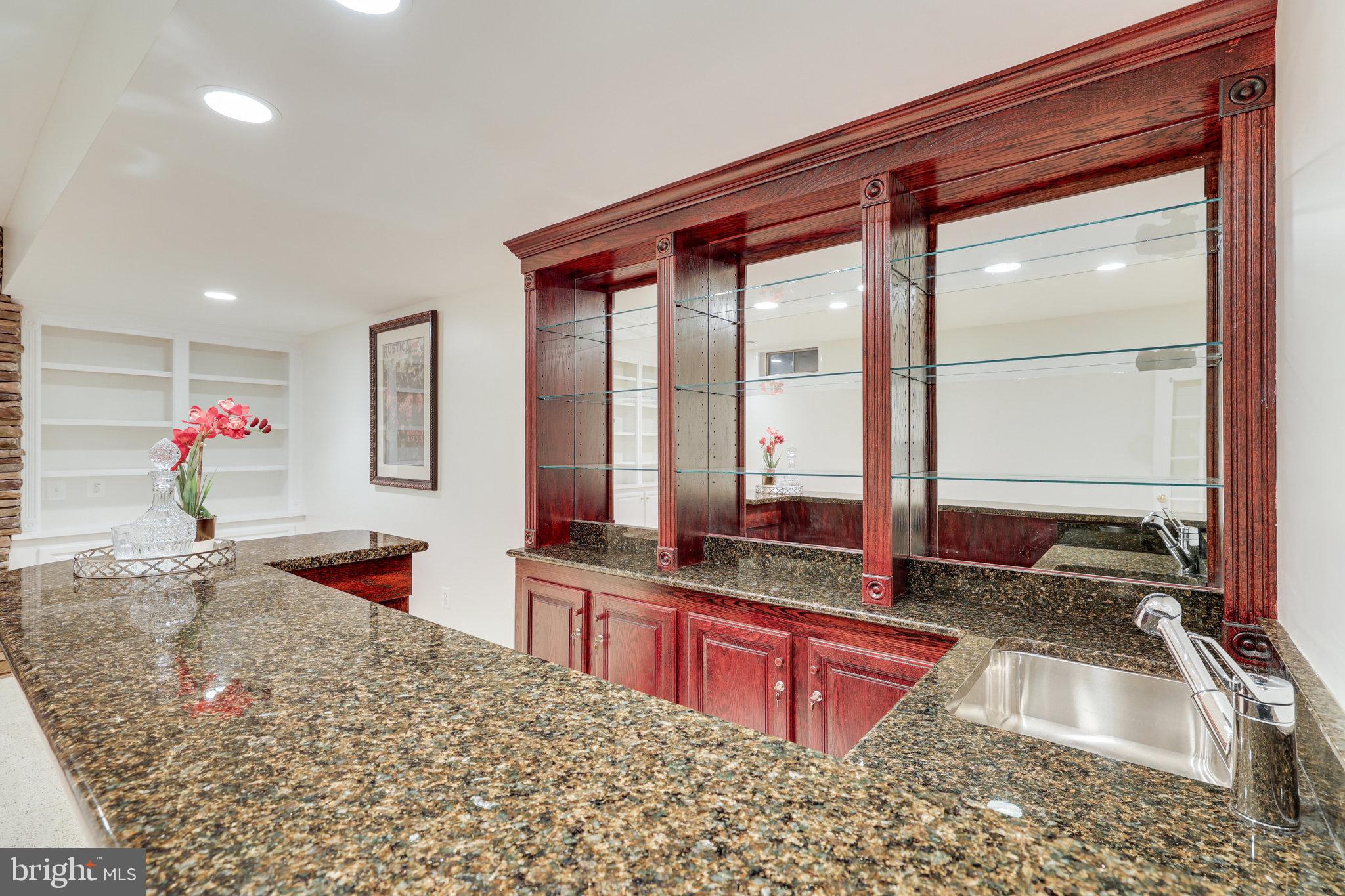 STILL OAKS - Residential