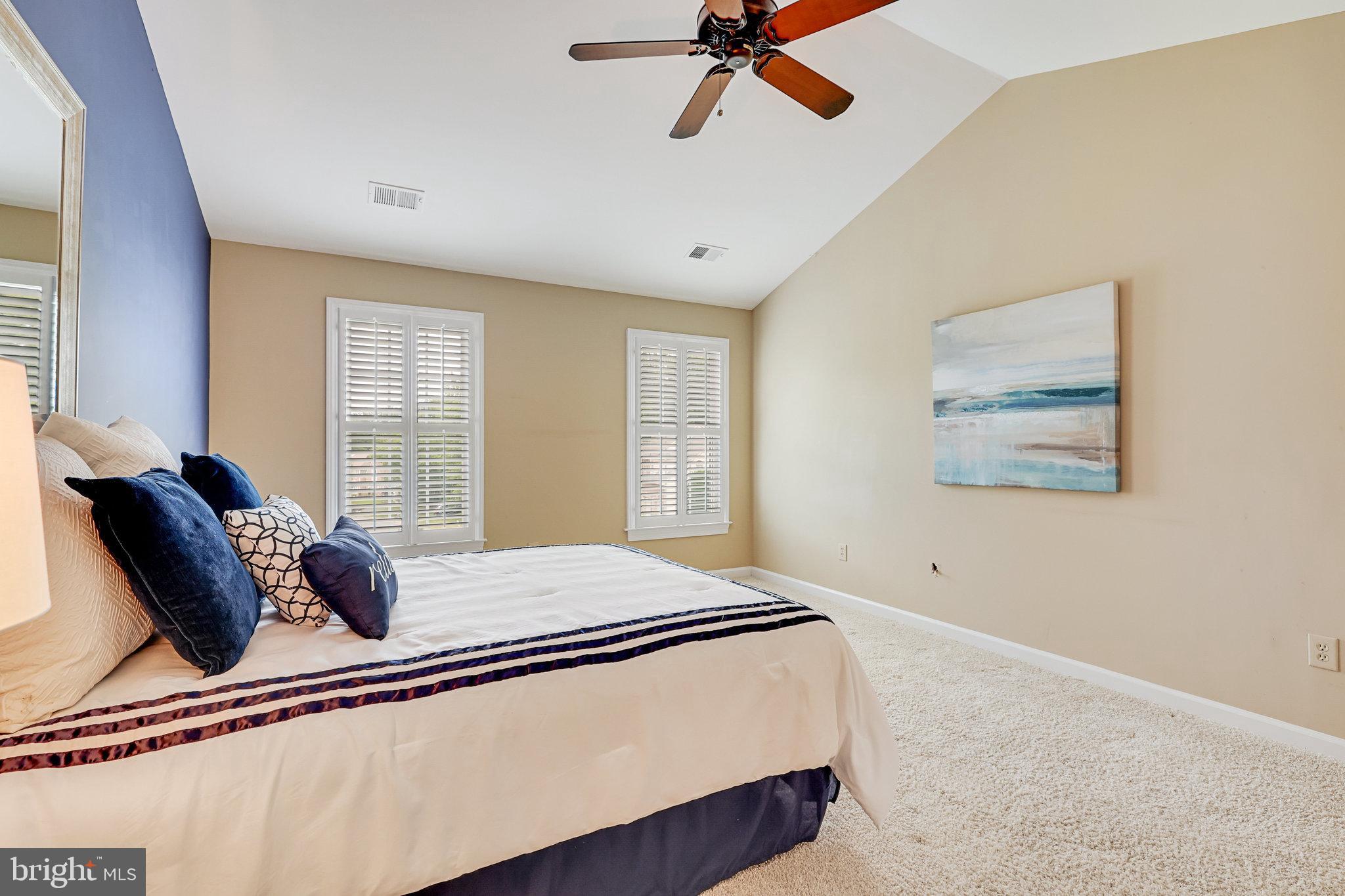 STILL OAKS - Residential