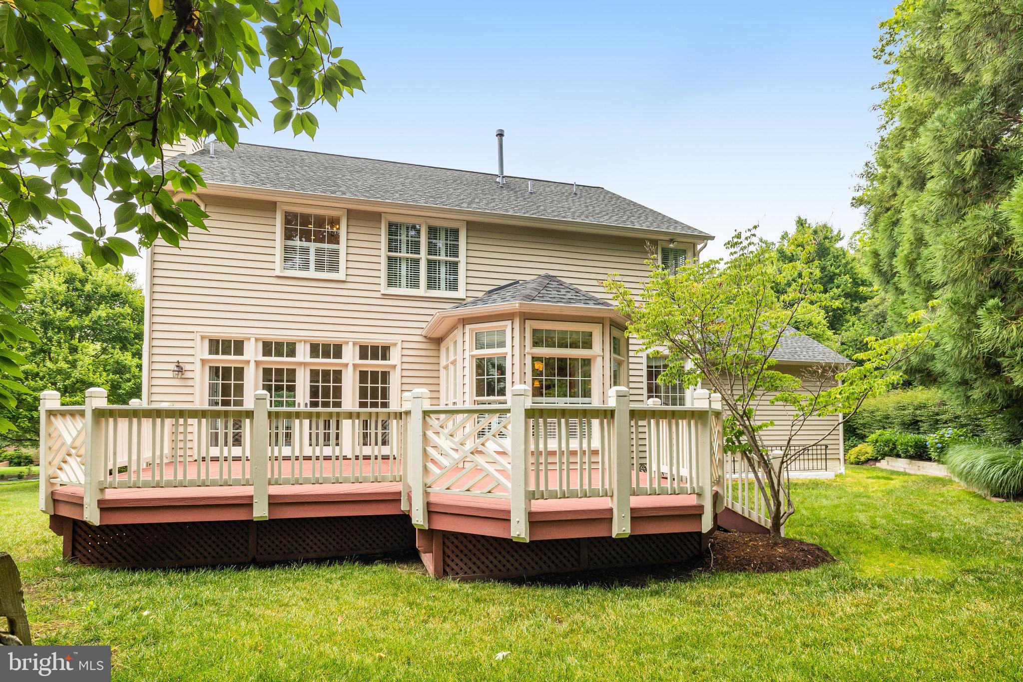 STILL OAKS - Residential