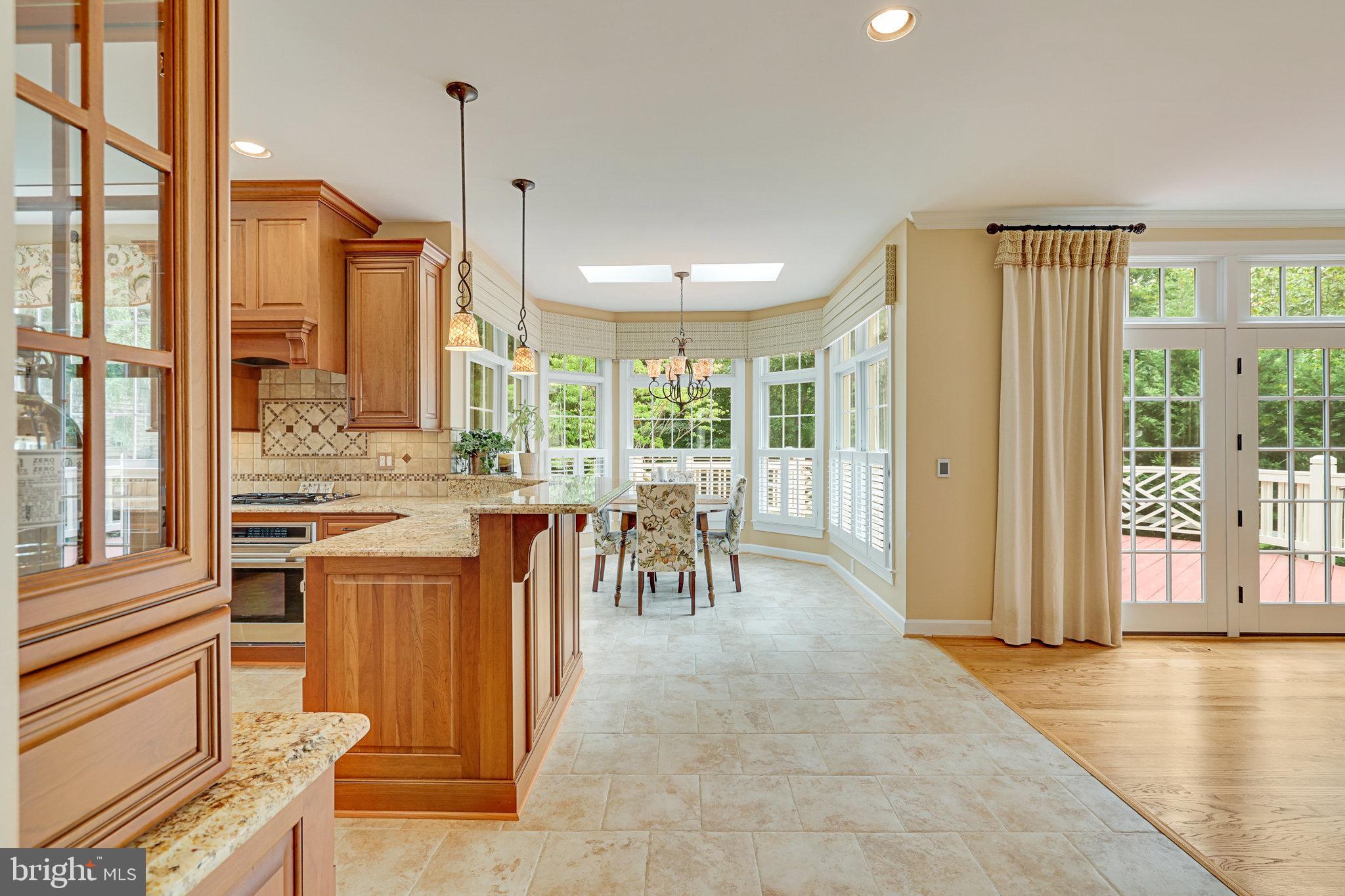 STILL OAKS - Residential