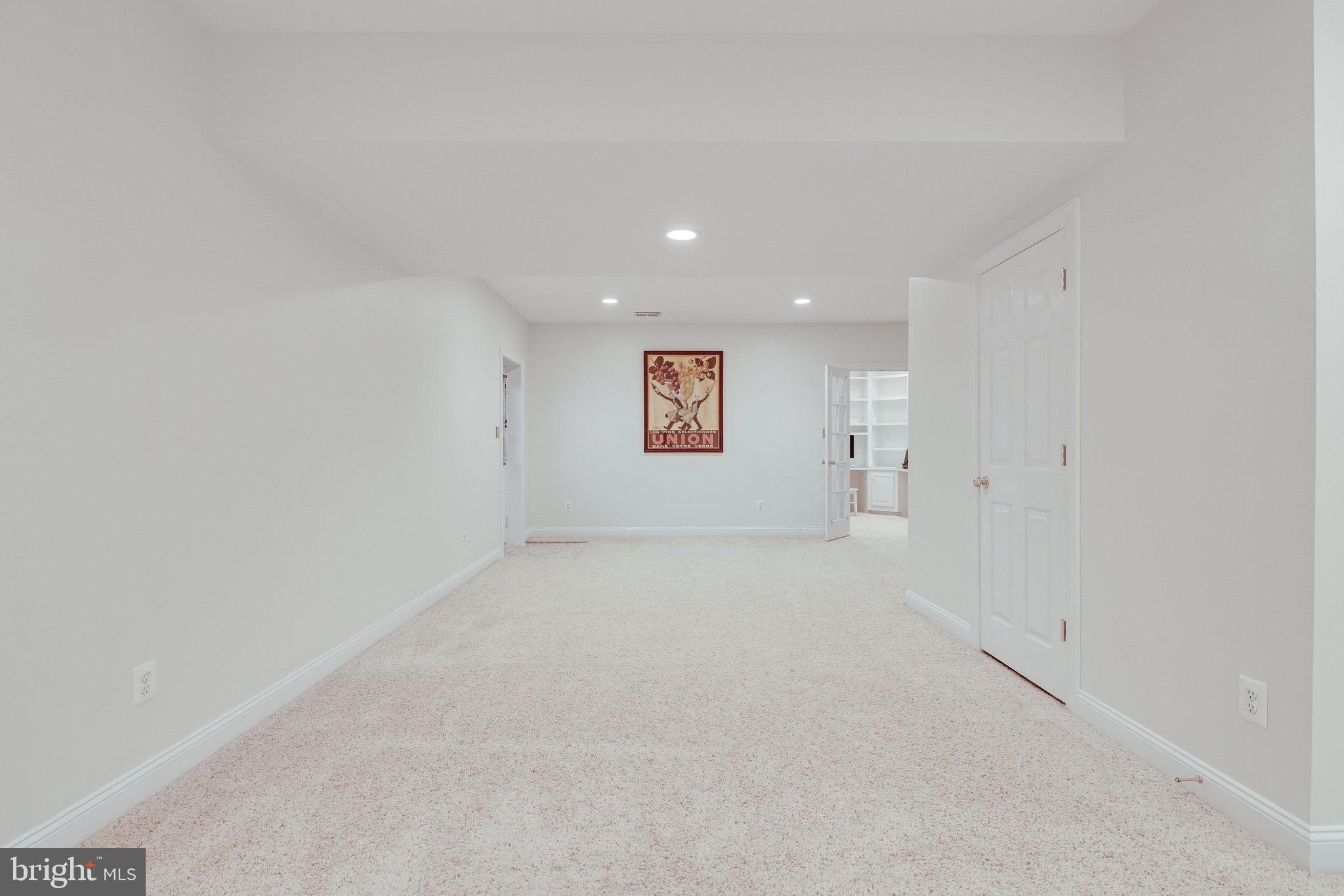 STILL OAKS - Residential