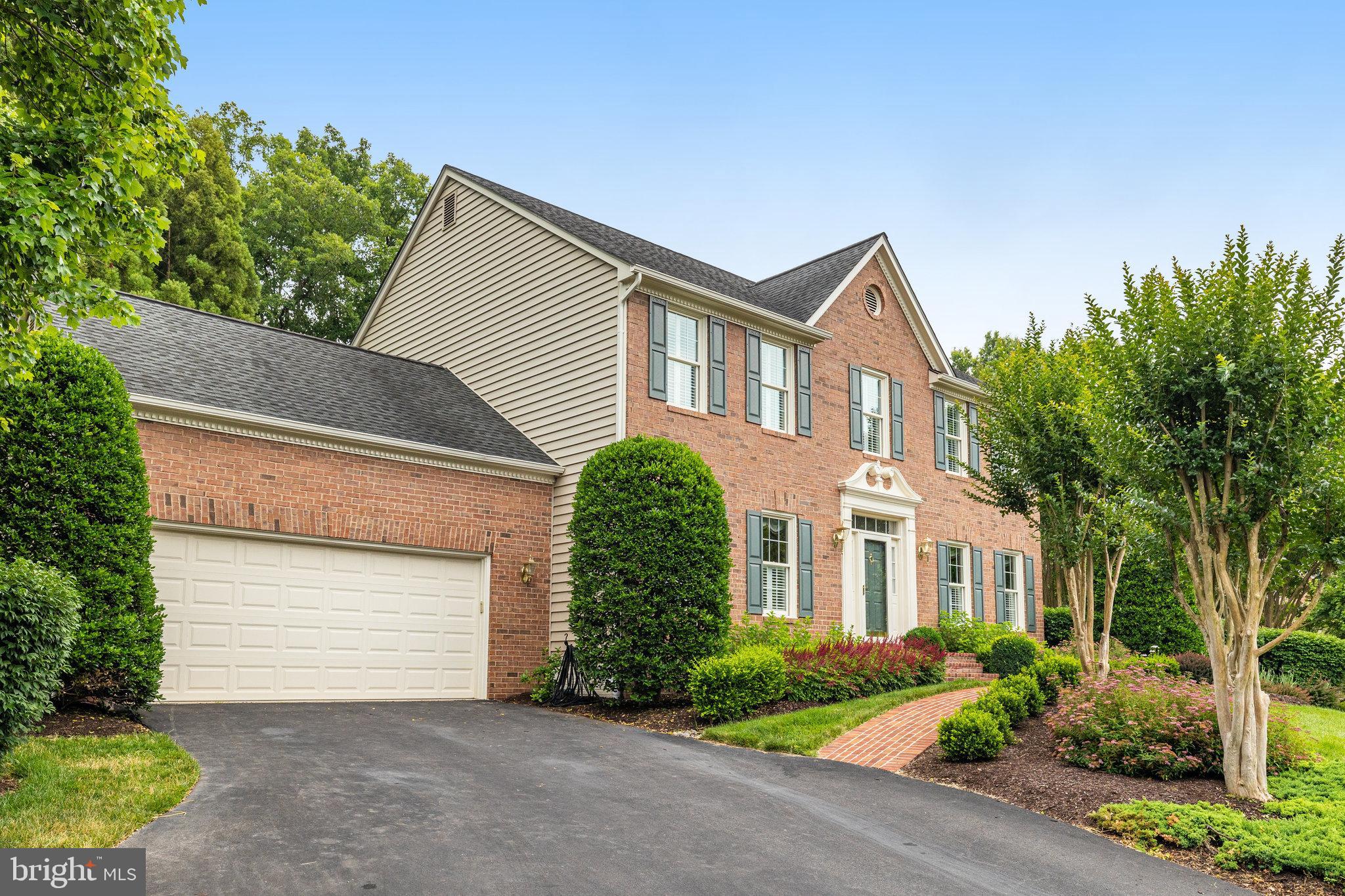 STILL OAKS - Residential