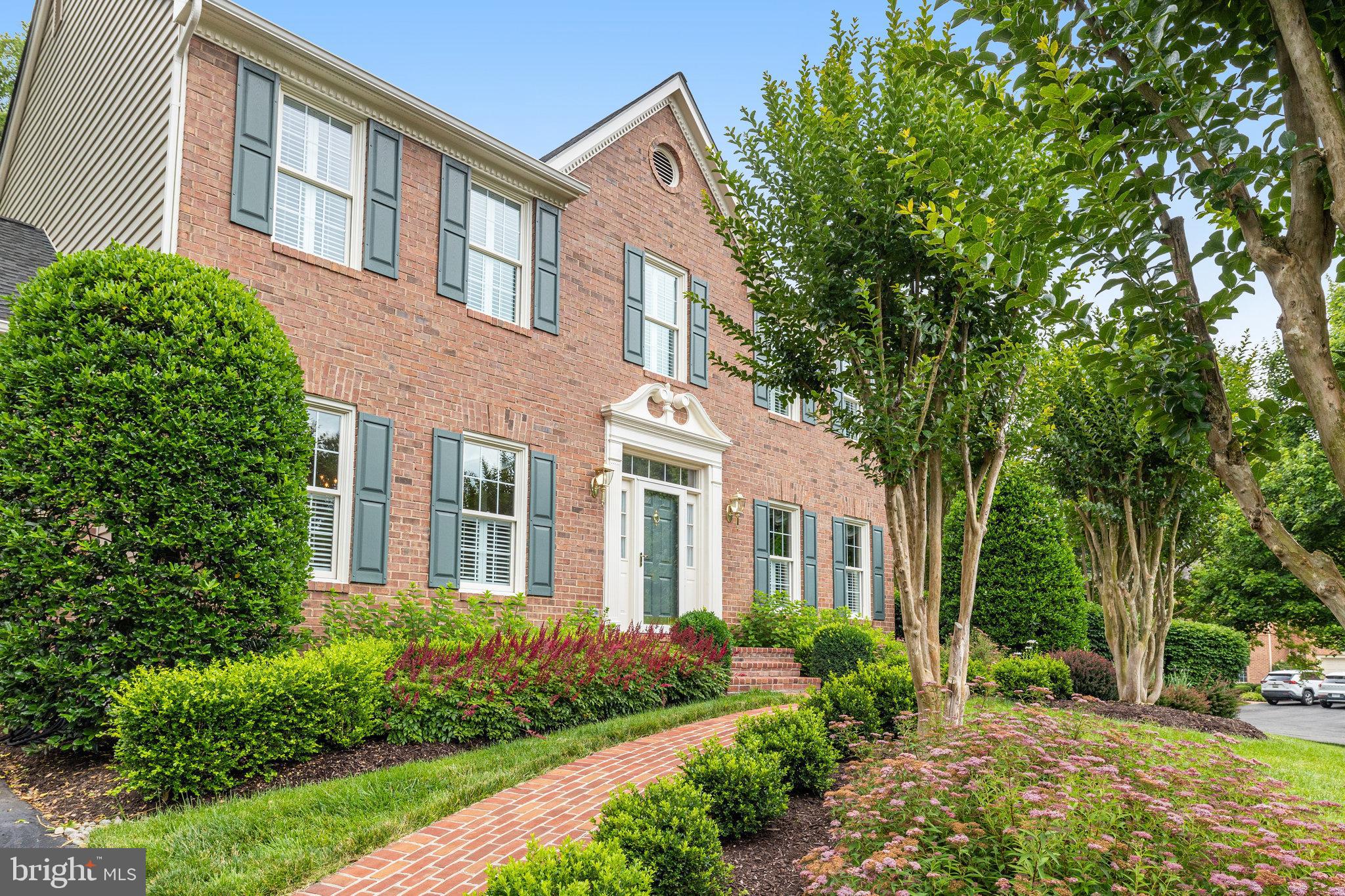 STILL OAKS - Residential