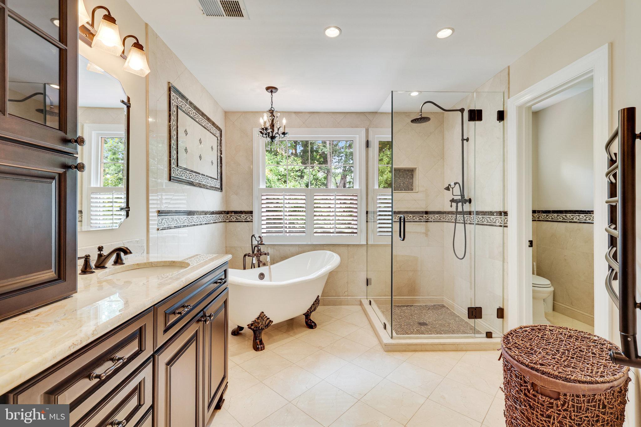 STILL OAKS - Residential