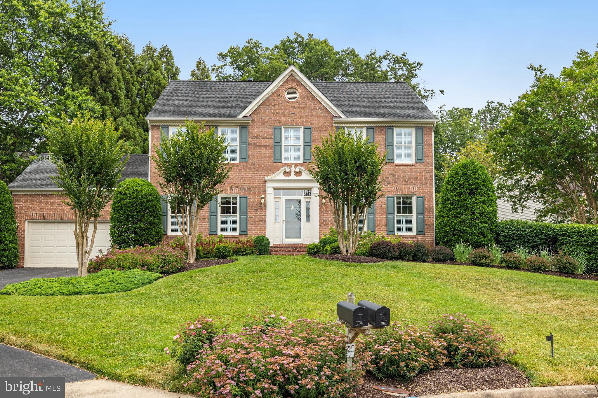 STILL OAKS - Residential