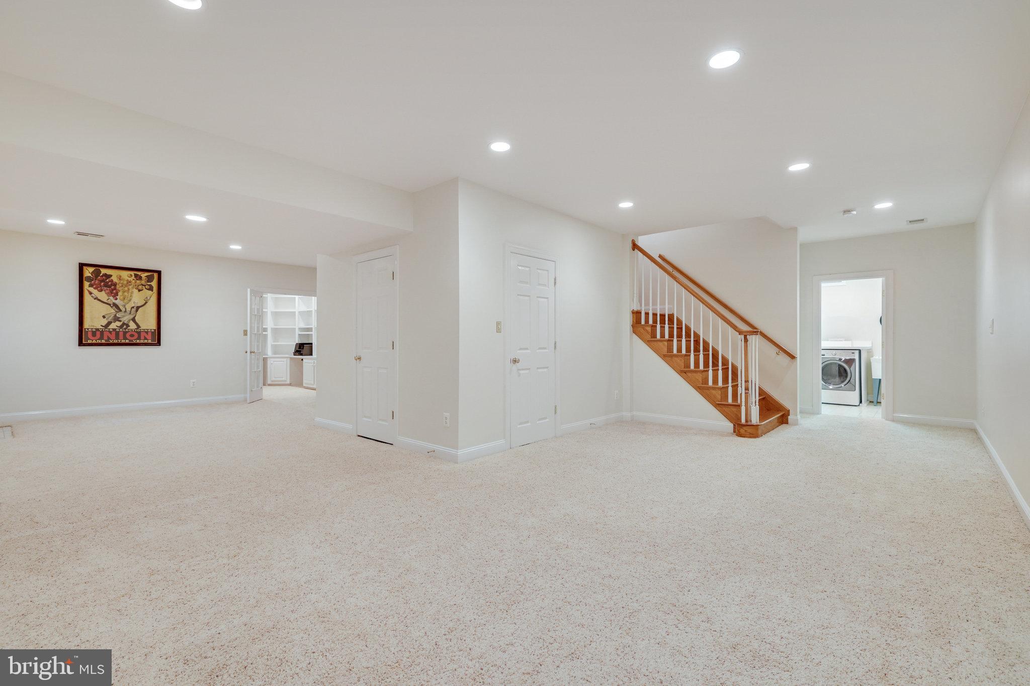 STILL OAKS - Residential