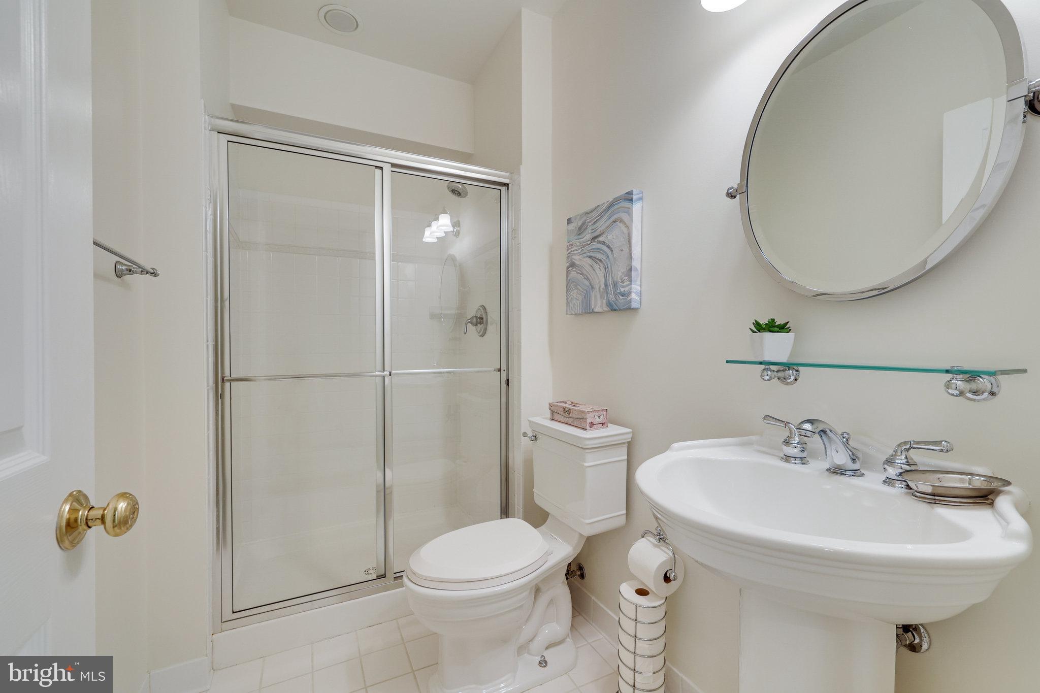 STILL OAKS - Residential