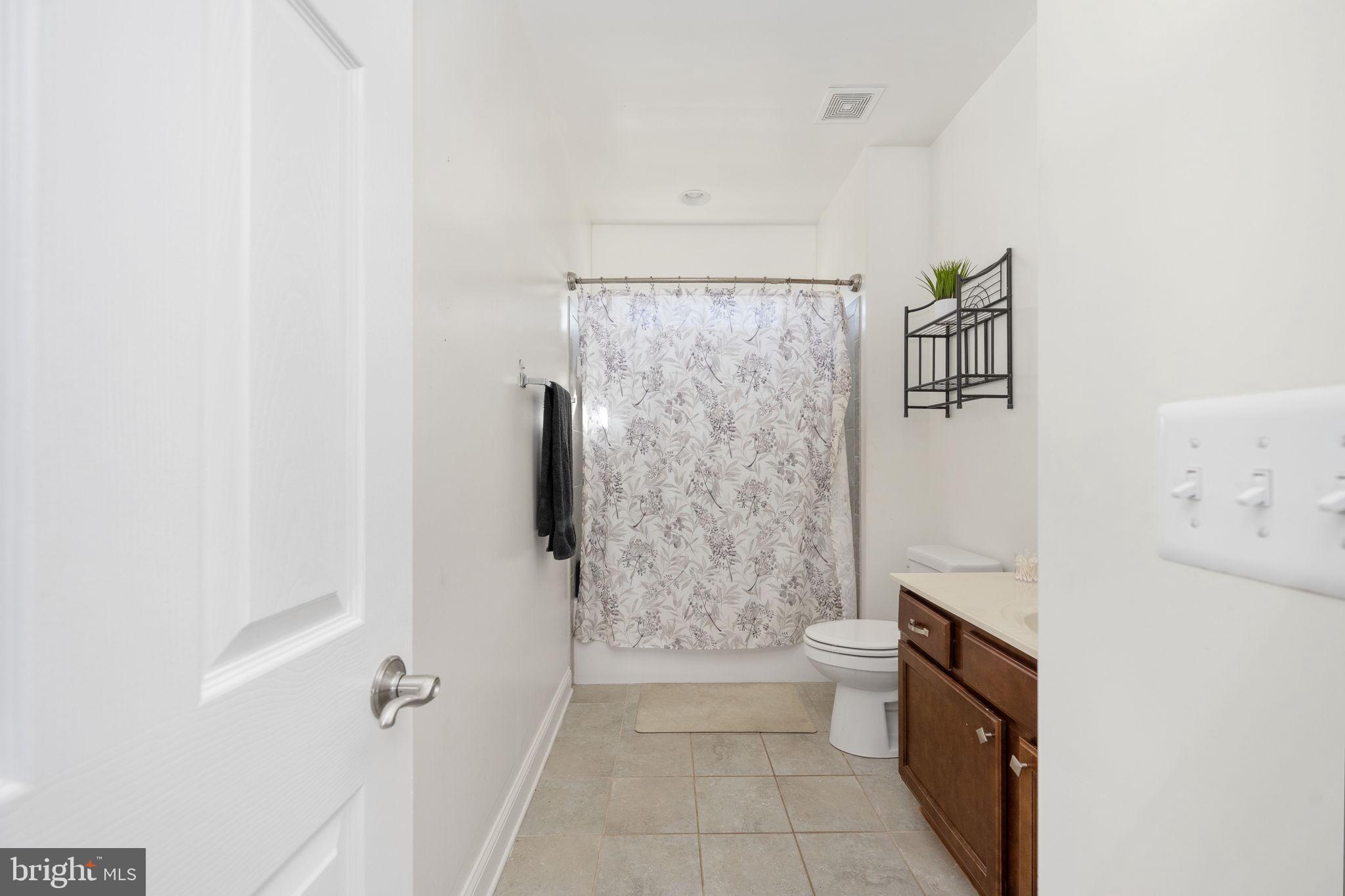 DOVE HILL ESTATES - Residential