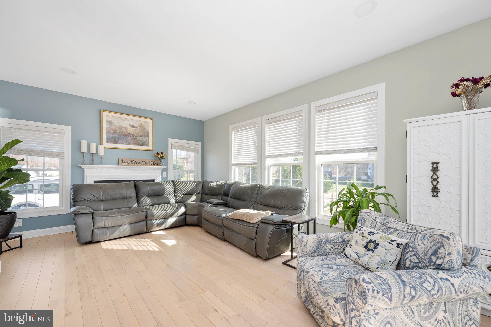 DOVE HILL ESTATES - Residential