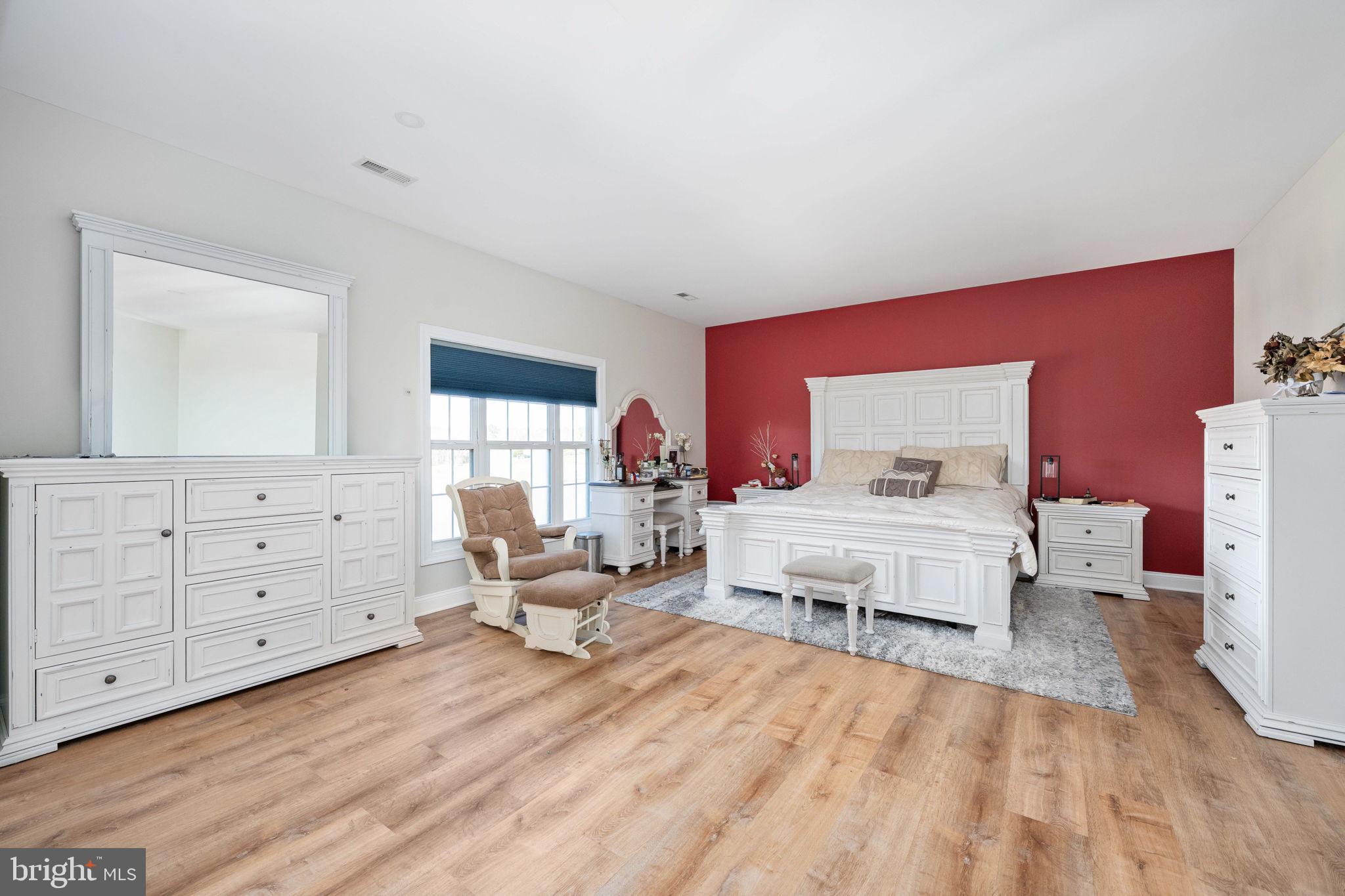 DOVE HILL ESTATES - Residential