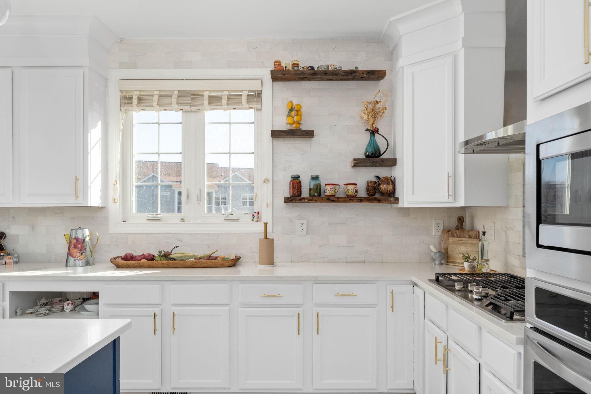 DOVE HILL ESTATES - Residential