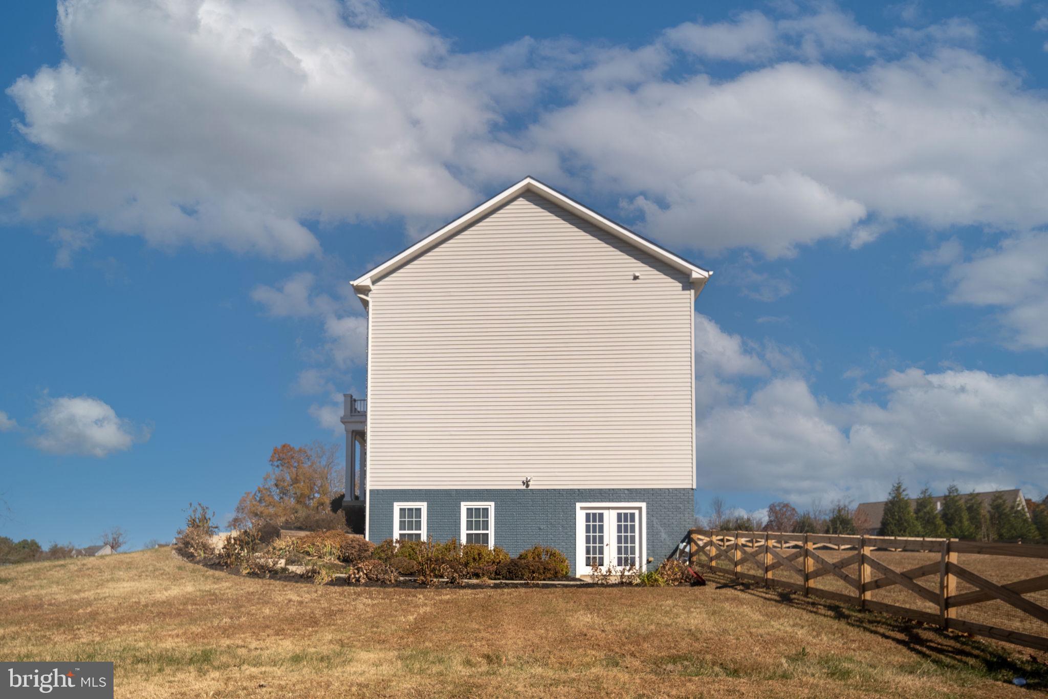 DOVE HILL ESTATES - Residential