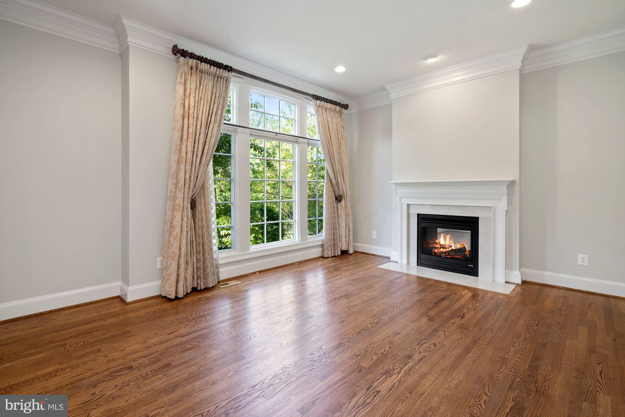 GEORGETOWN RIDGE - Residential