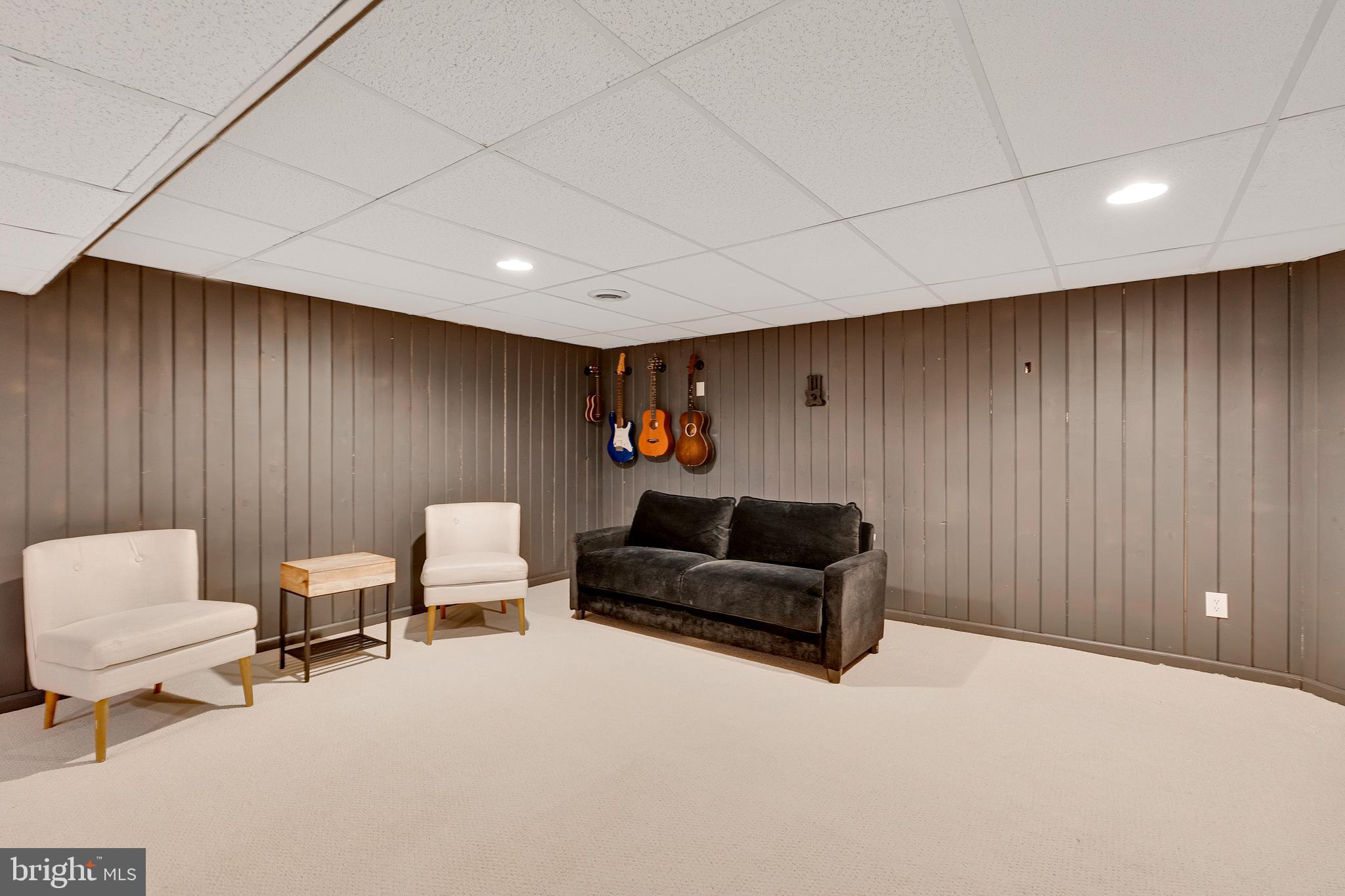 WETHERSFIELD - Residential