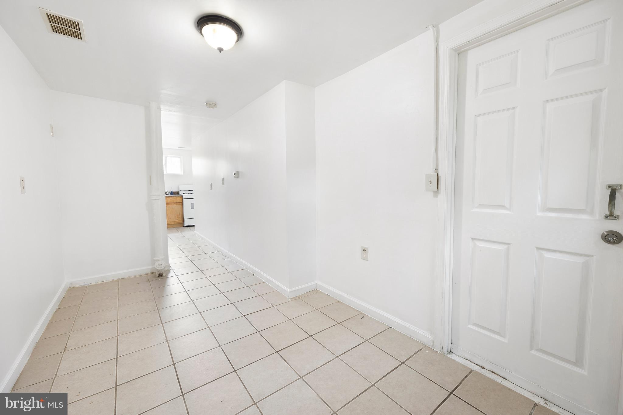 CURTIS BAY - Residential Lease