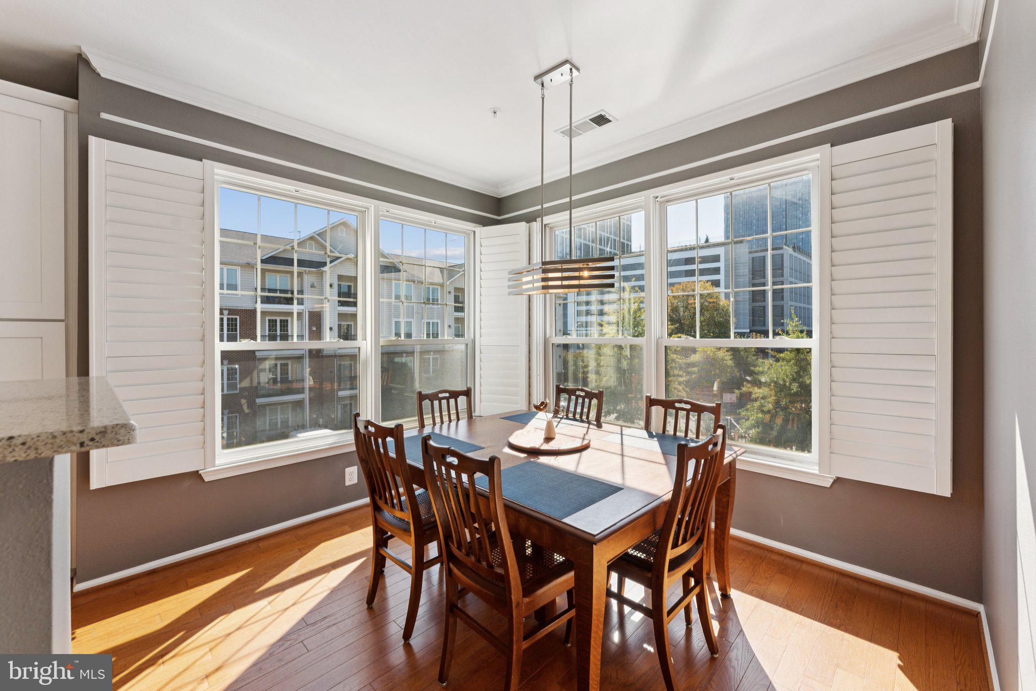 GATES OF MCLEAN - Residential