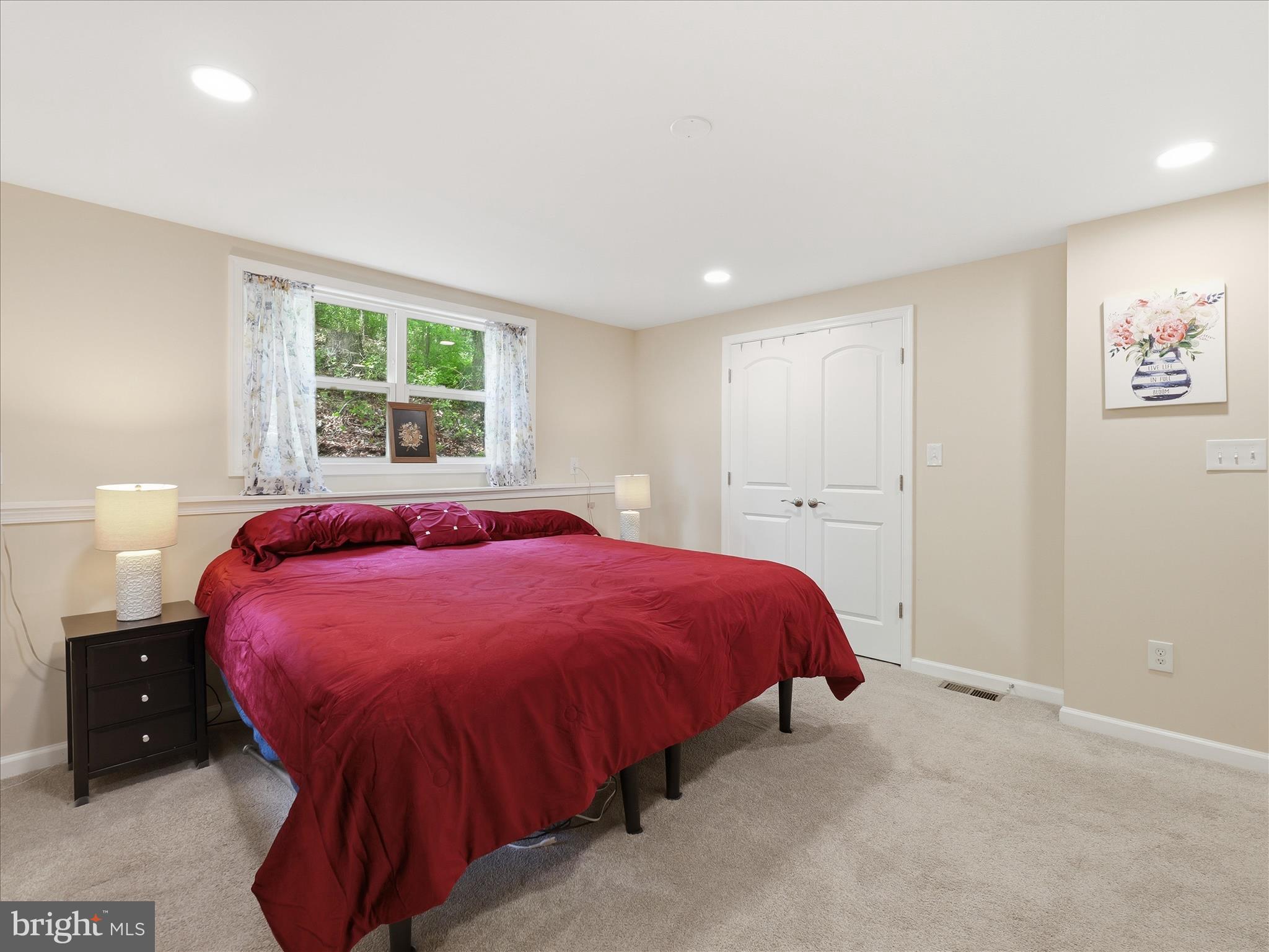 SLEEPY HOLLOW - Residential