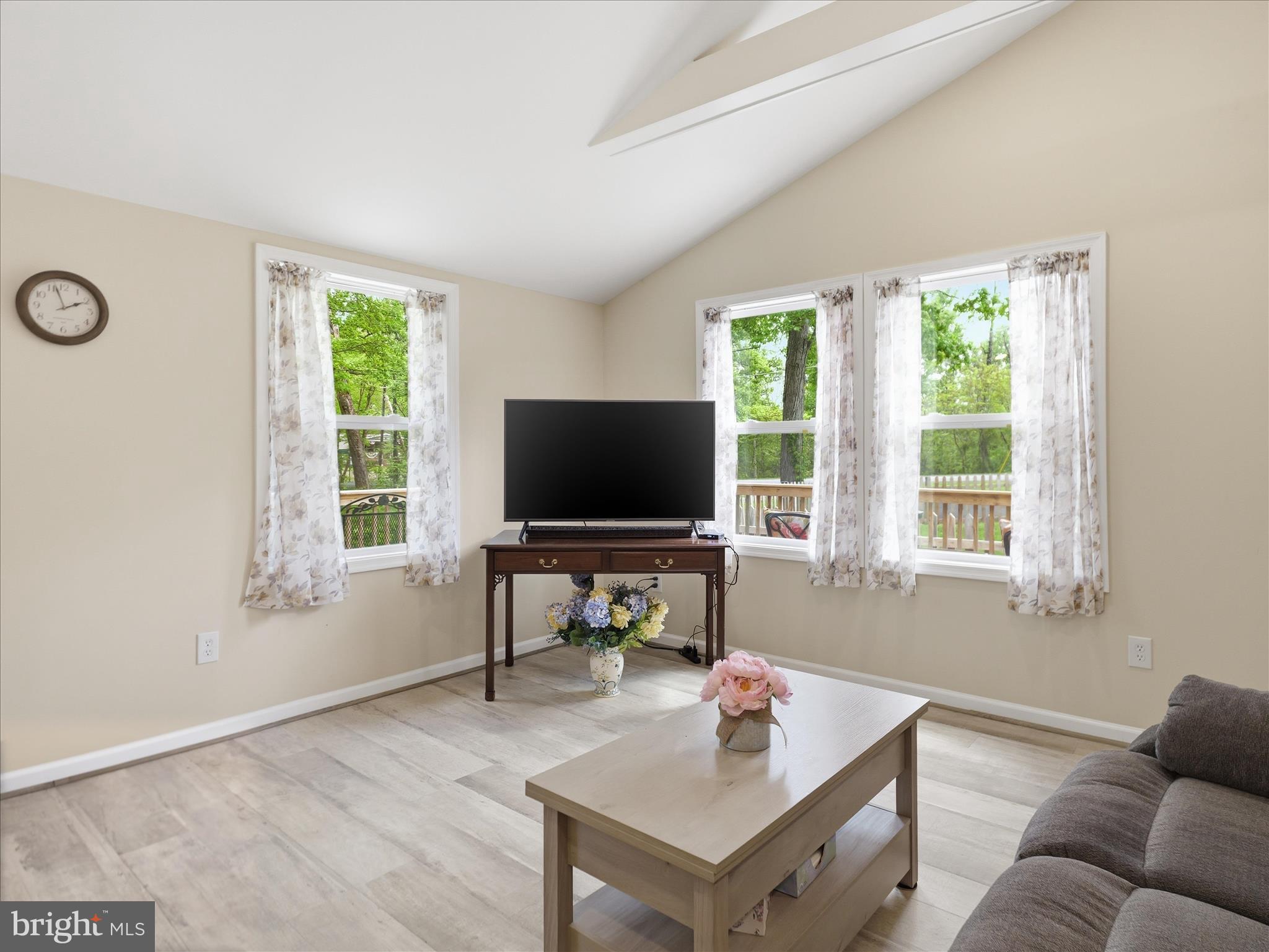 SLEEPY HOLLOW - Residential