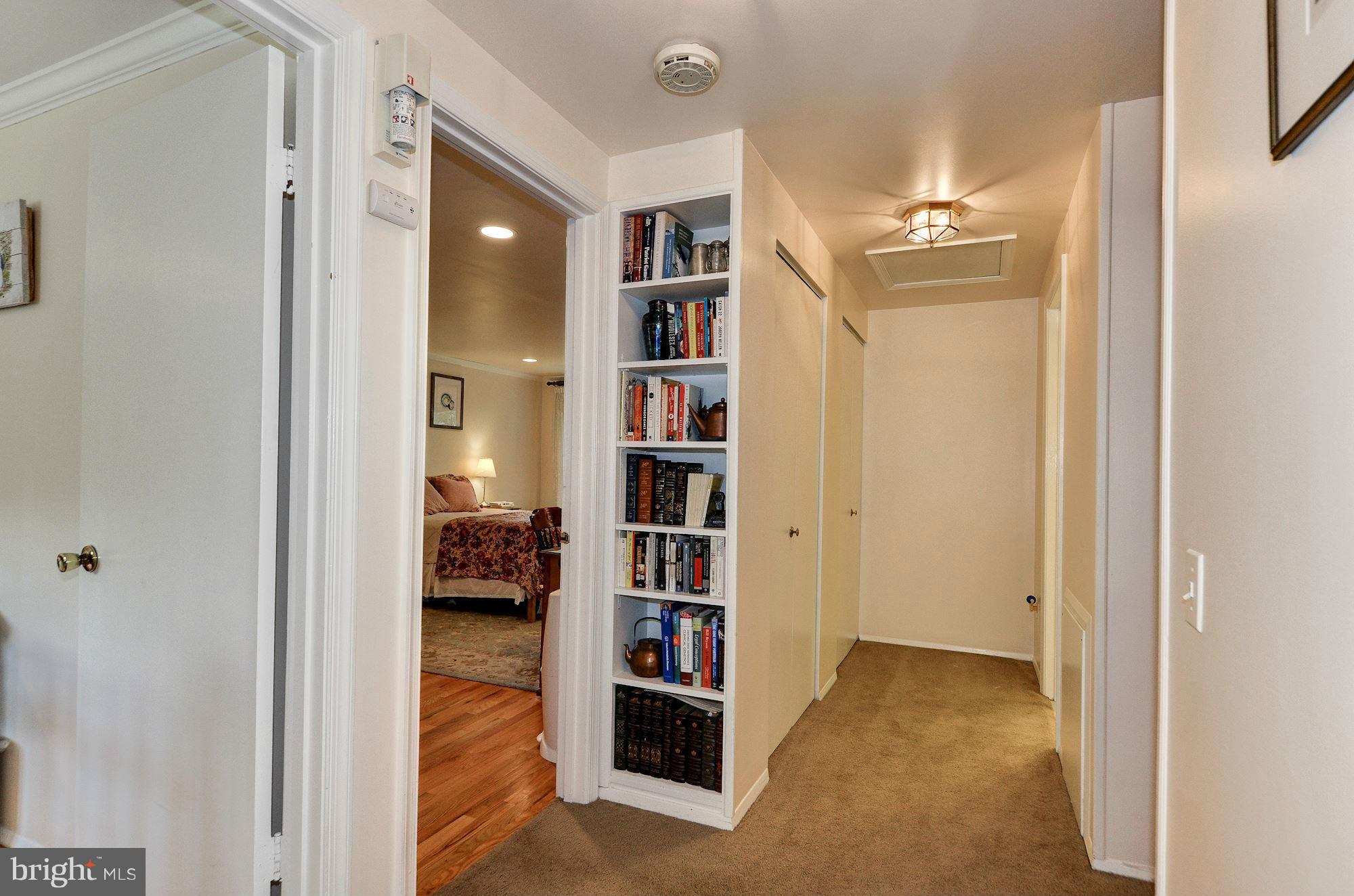 POTOMAC COMMONS - Residential