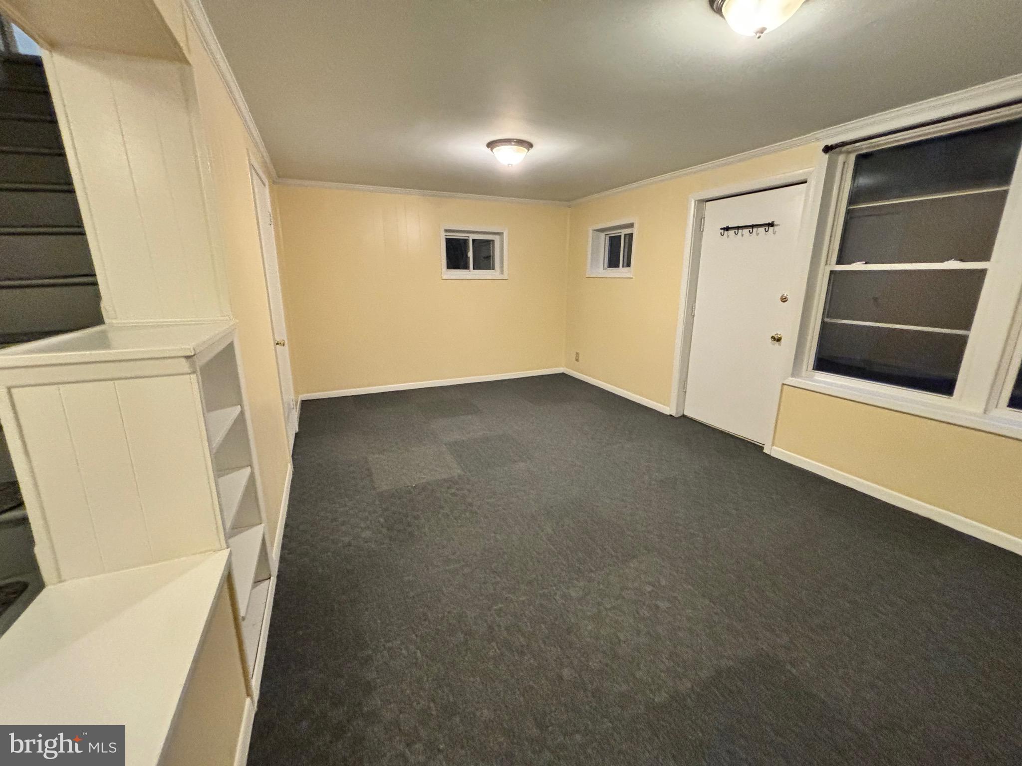 ROCK CREEK PALISADES - Residential Lease