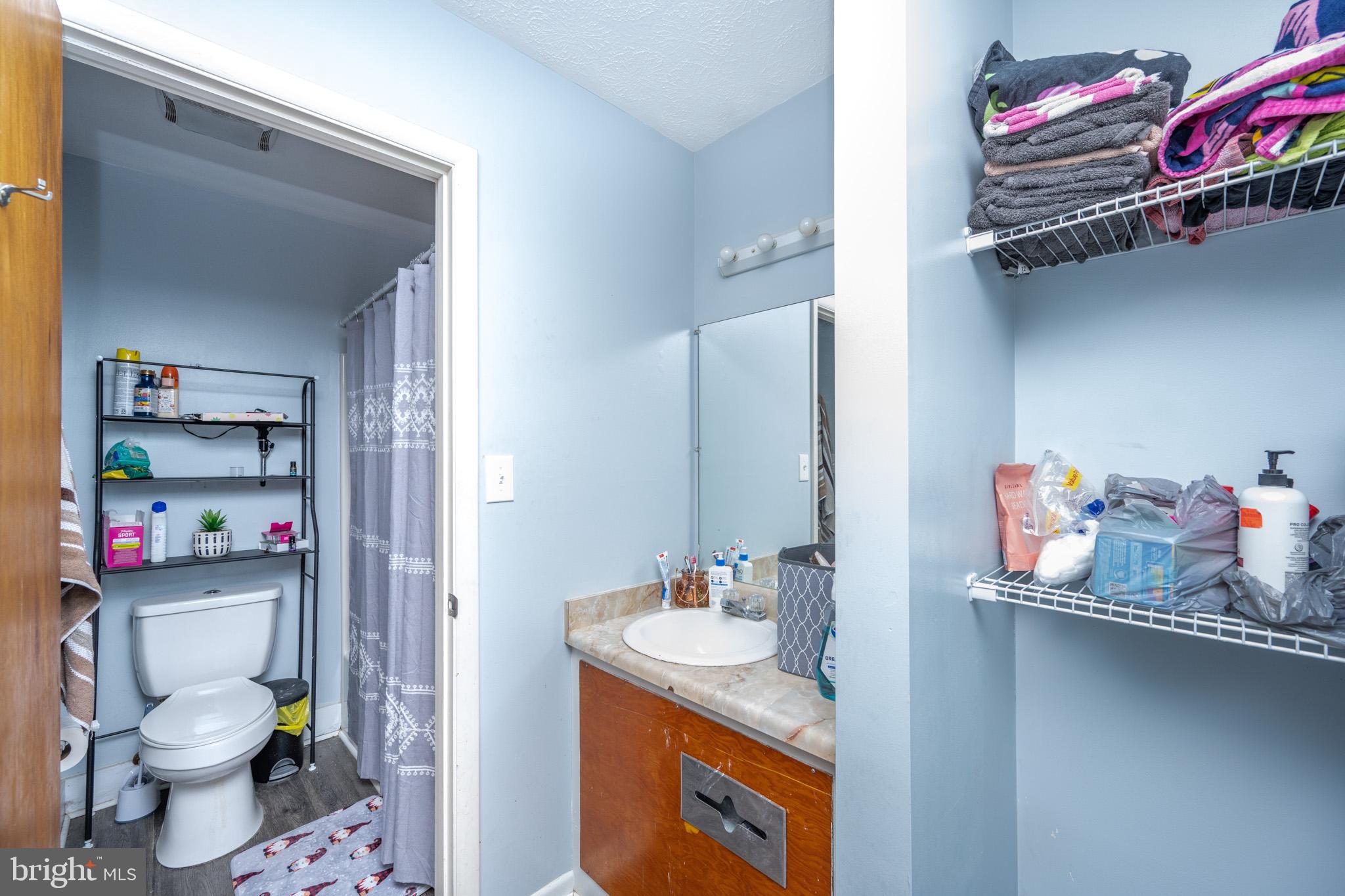 FRIENDSVILLE - Commercial Sale