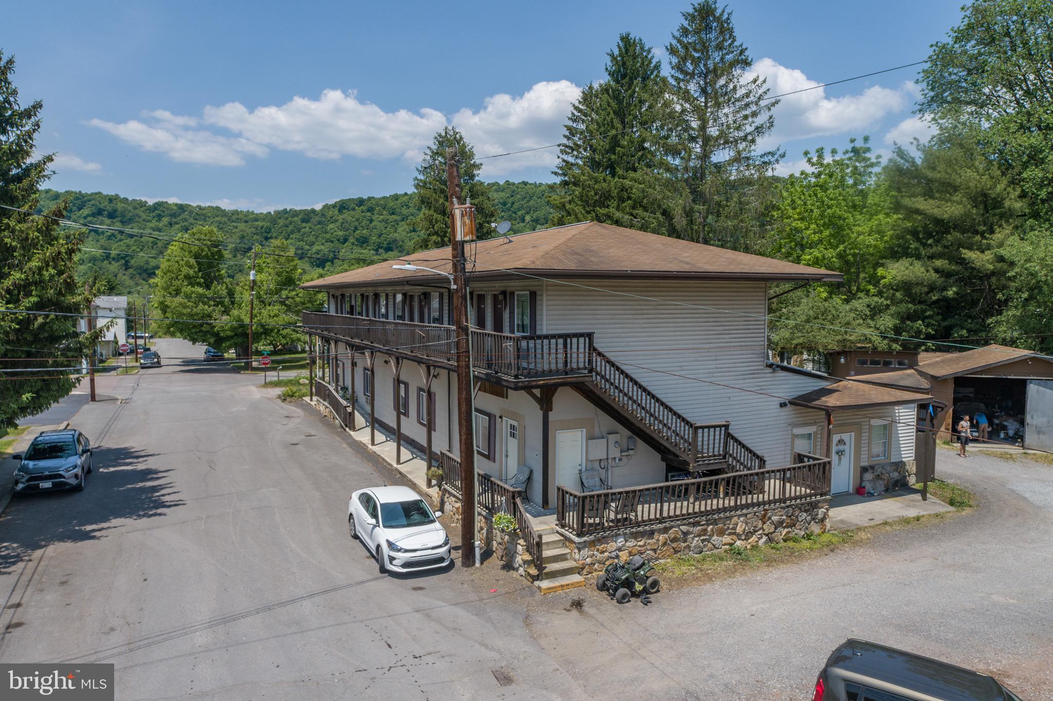 FRIENDSVILLE - Commercial Sale