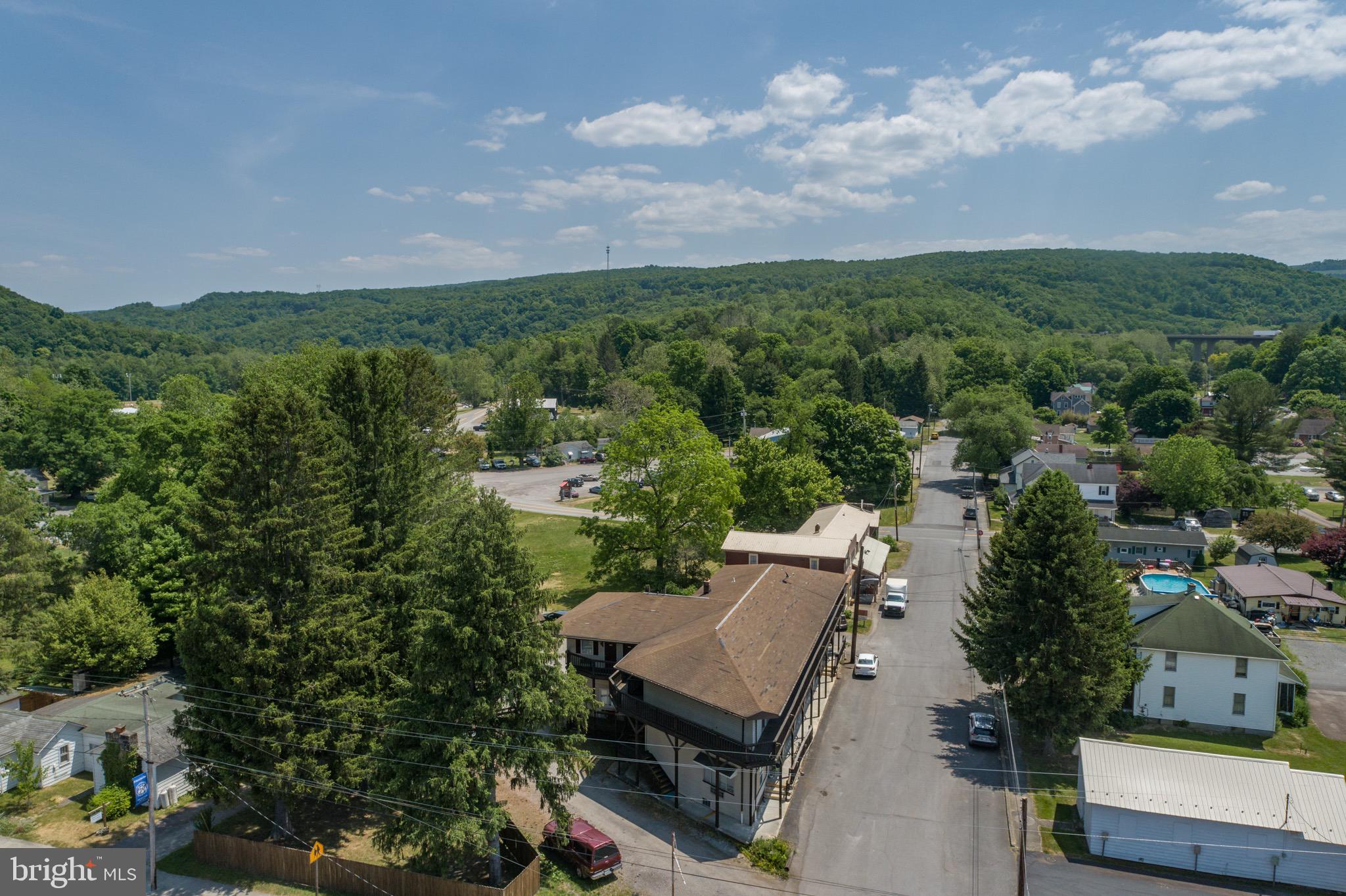 FRIENDSVILLE - Commercial Sale