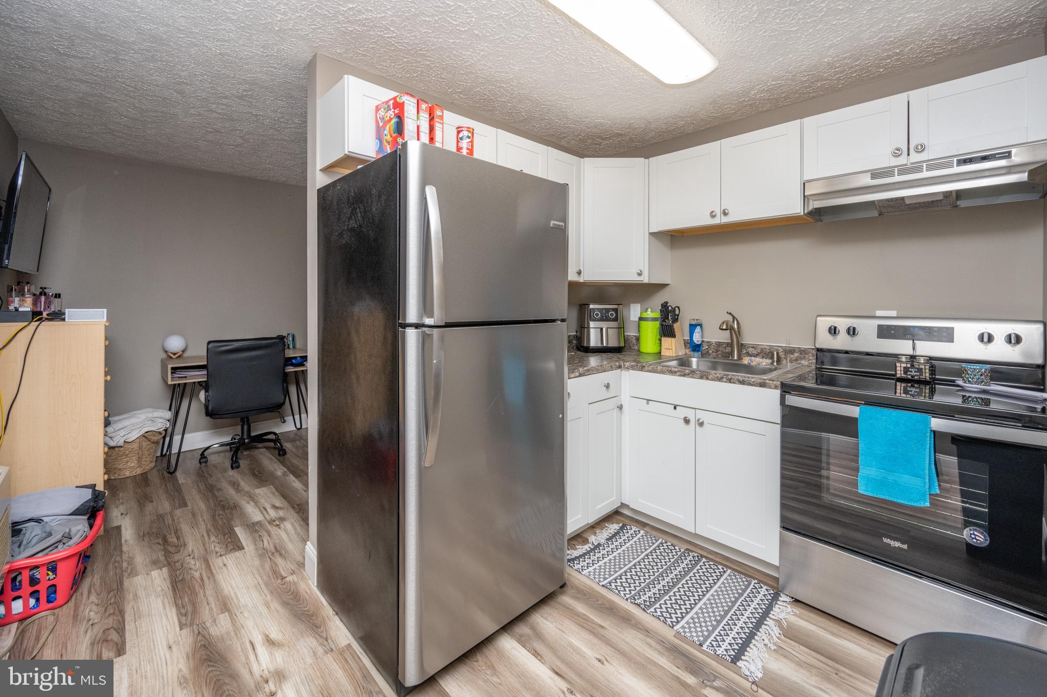 FRIENDSVILLE - Commercial Sale