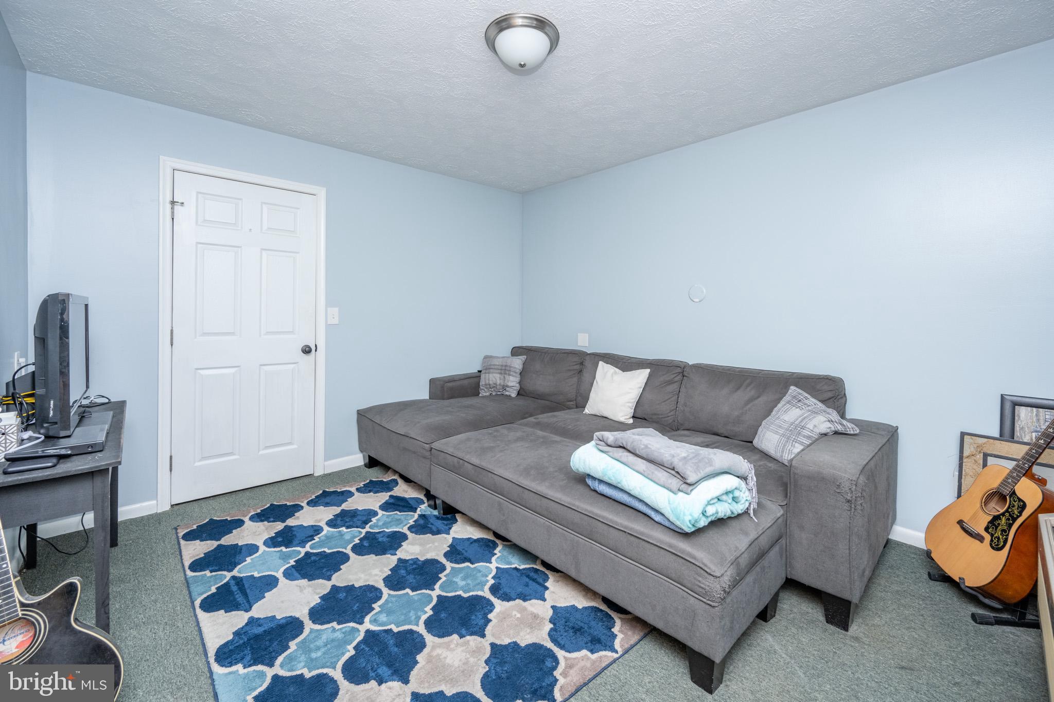 FRIENDSVILLE - Commercial Sale