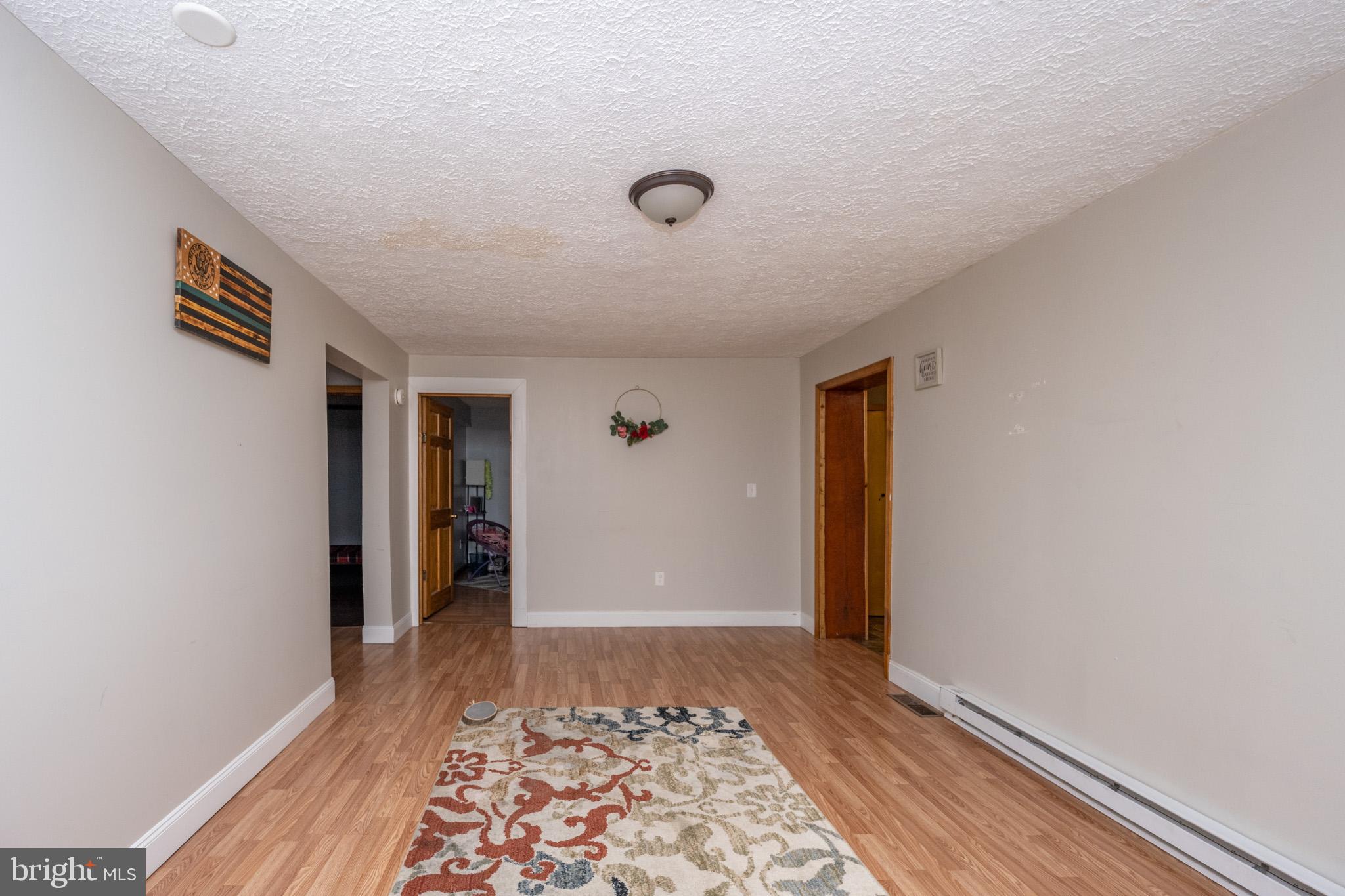 FRIENDSVILLE - Commercial Sale