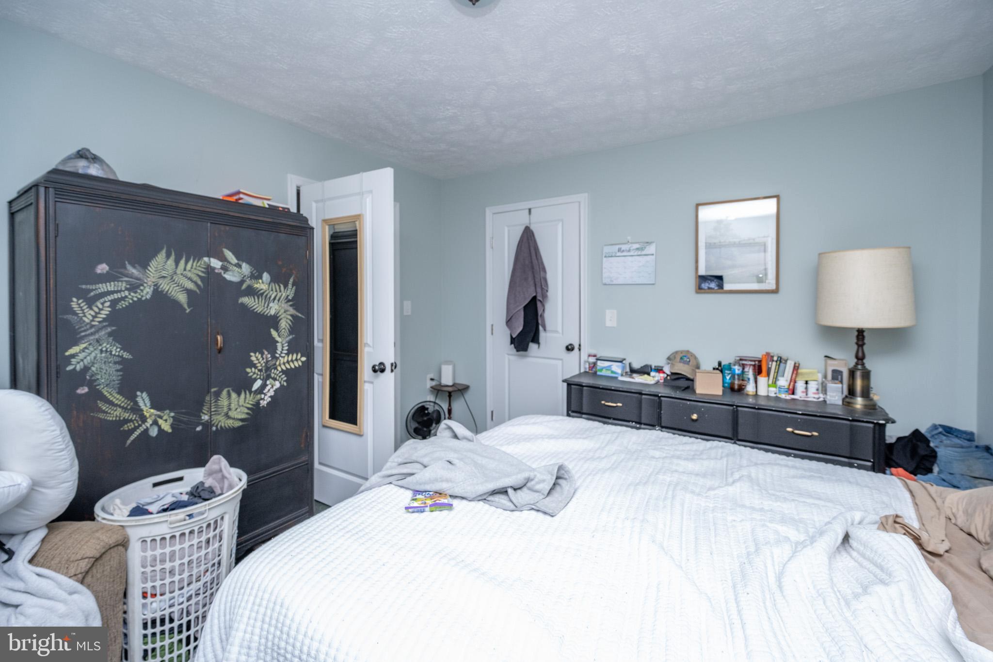 FRIENDSVILLE - Commercial Sale