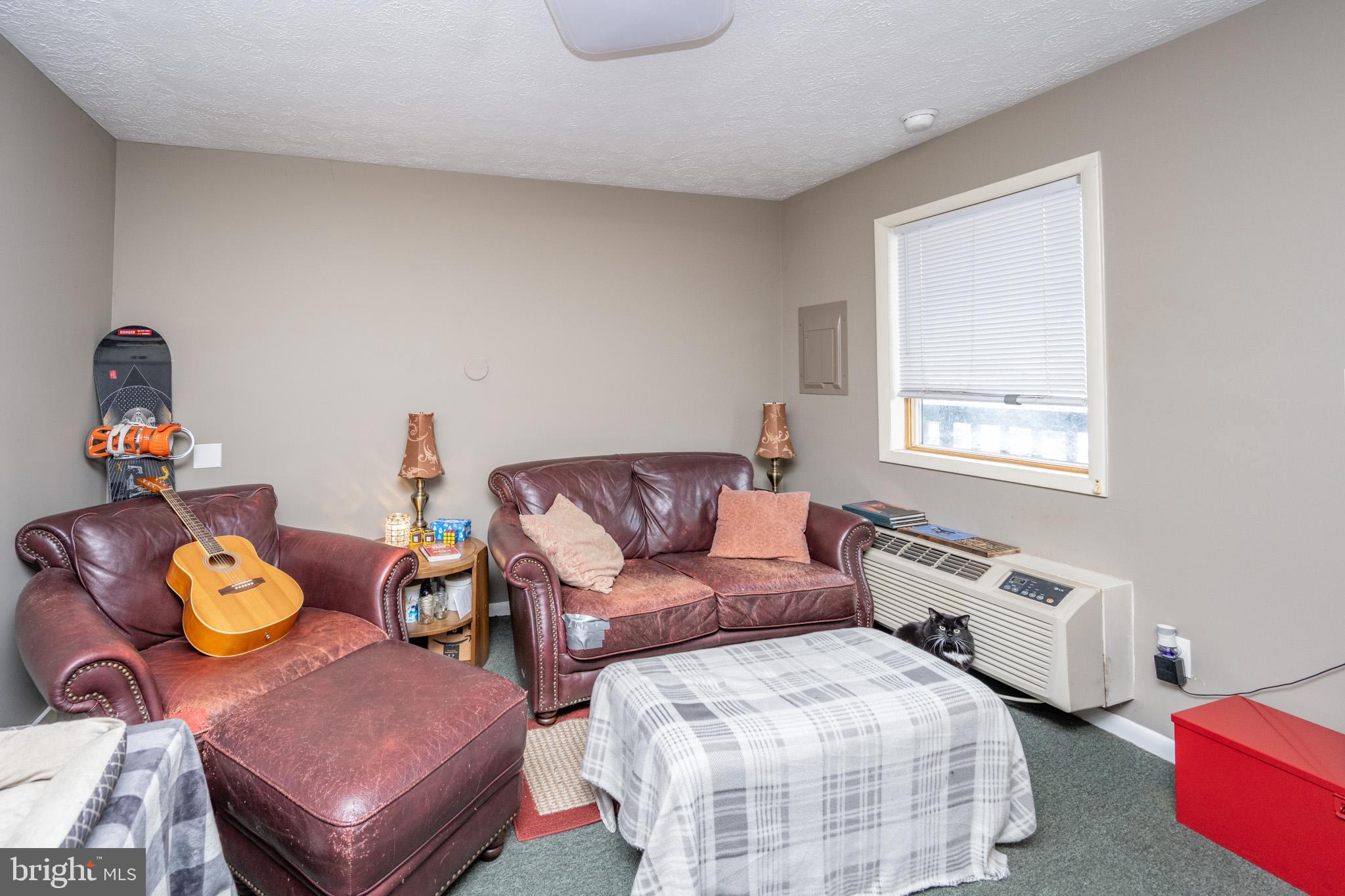 FRIENDSVILLE - Commercial Sale