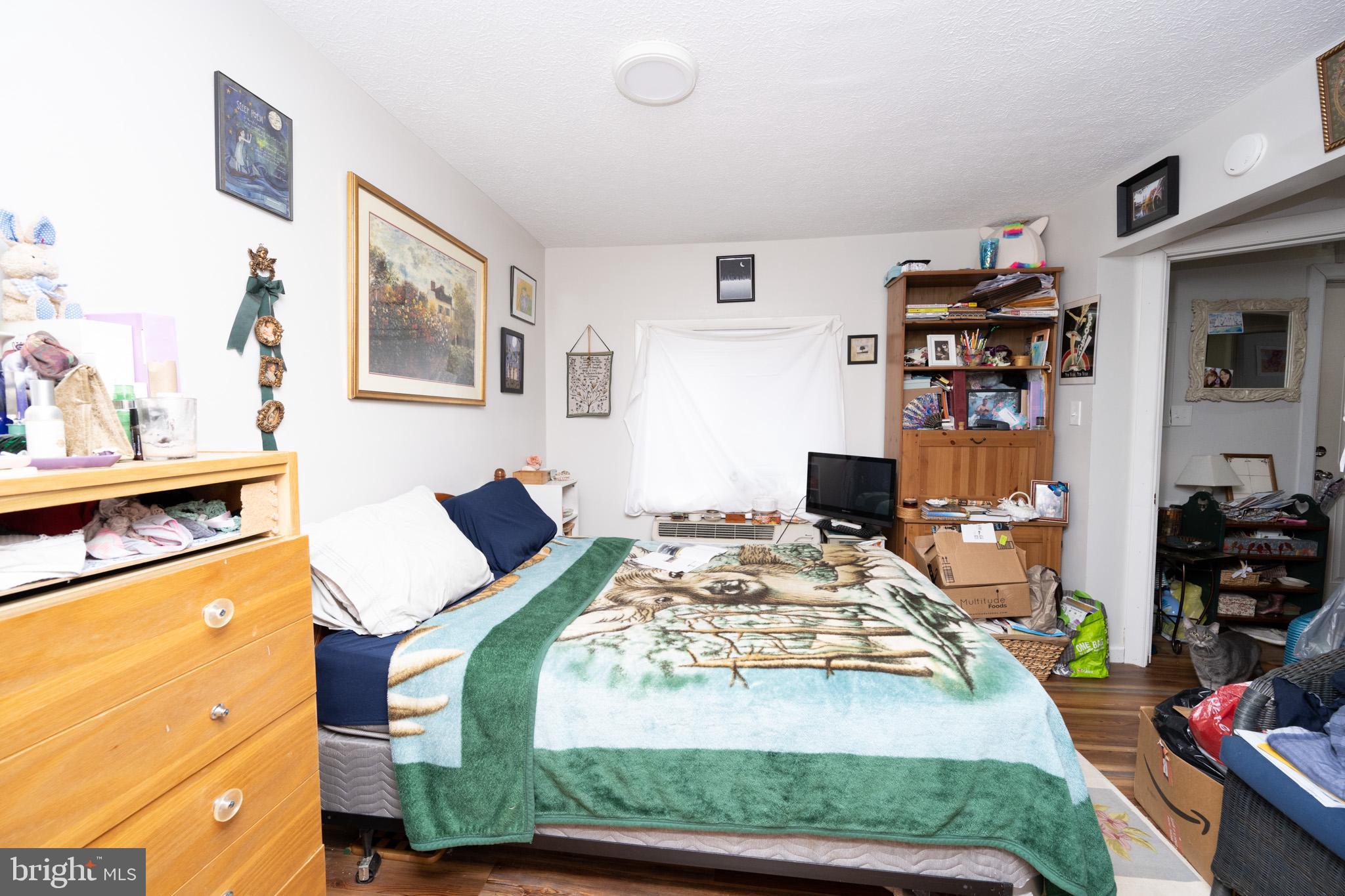 FRIENDSVILLE - Commercial Sale