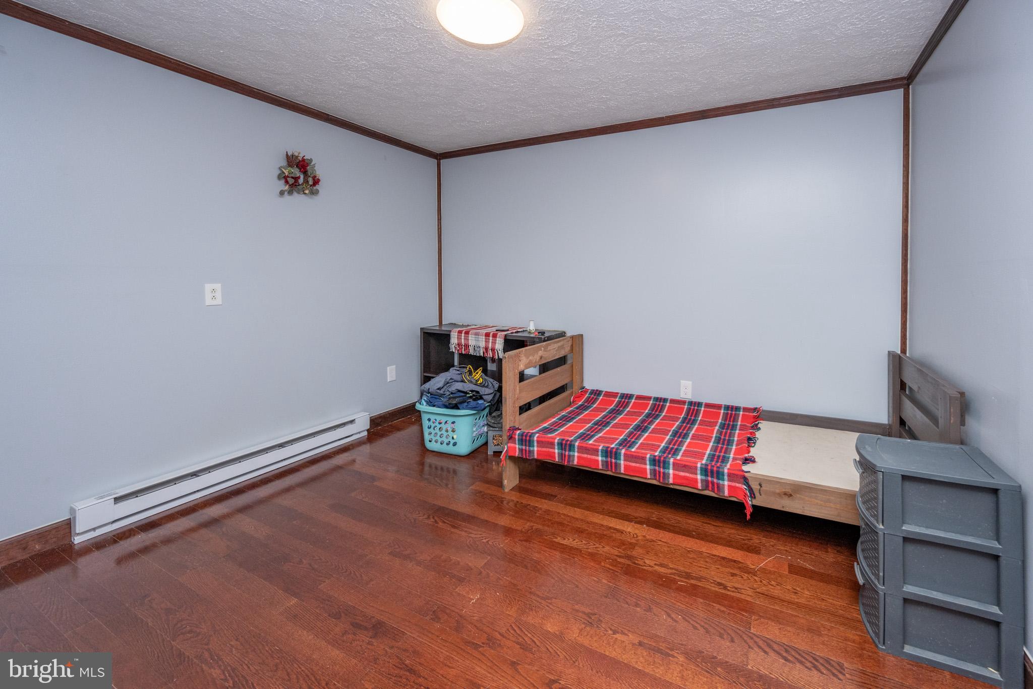 FRIENDSVILLE - Commercial Sale