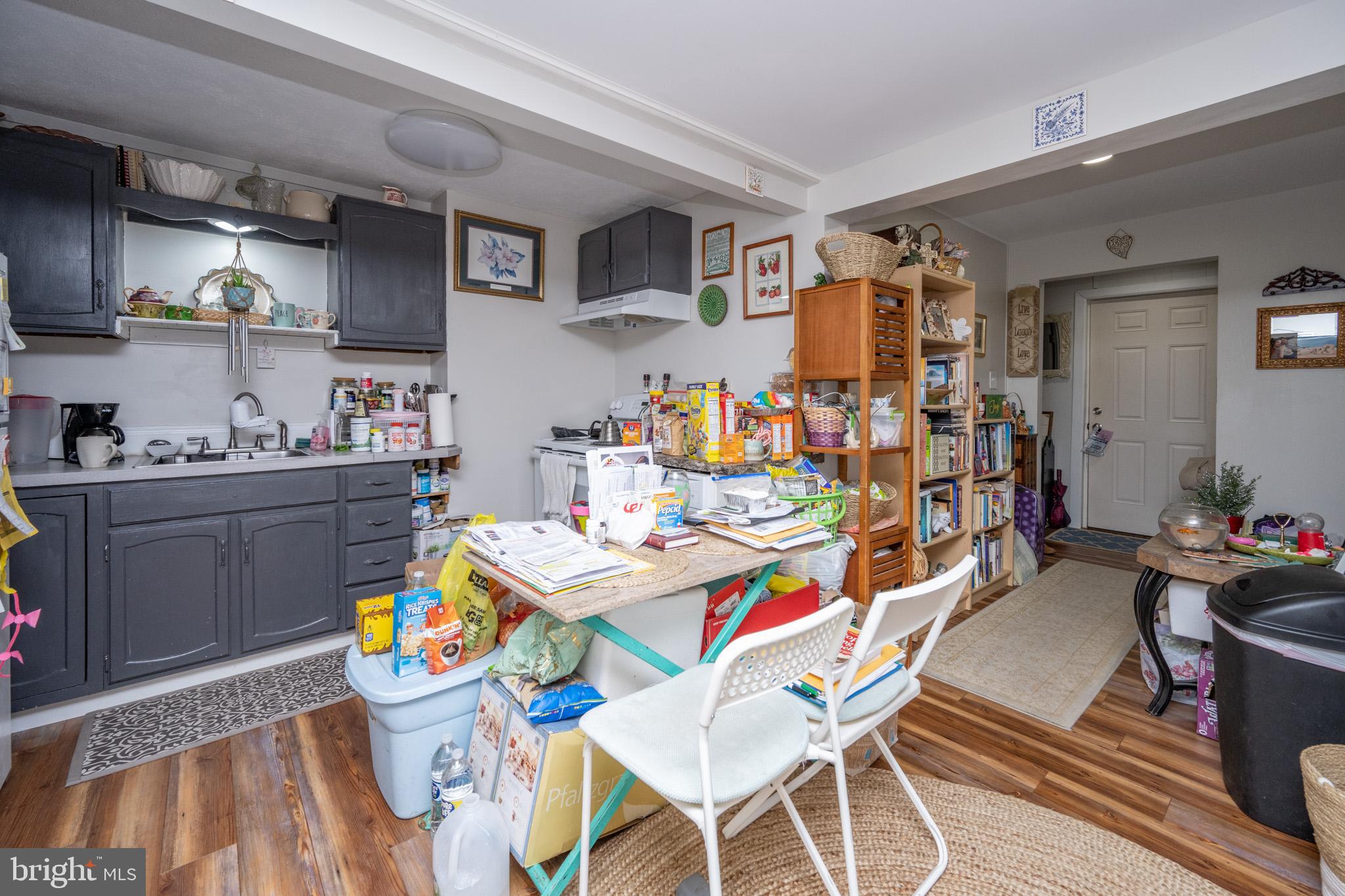 FRIENDSVILLE - Commercial Sale